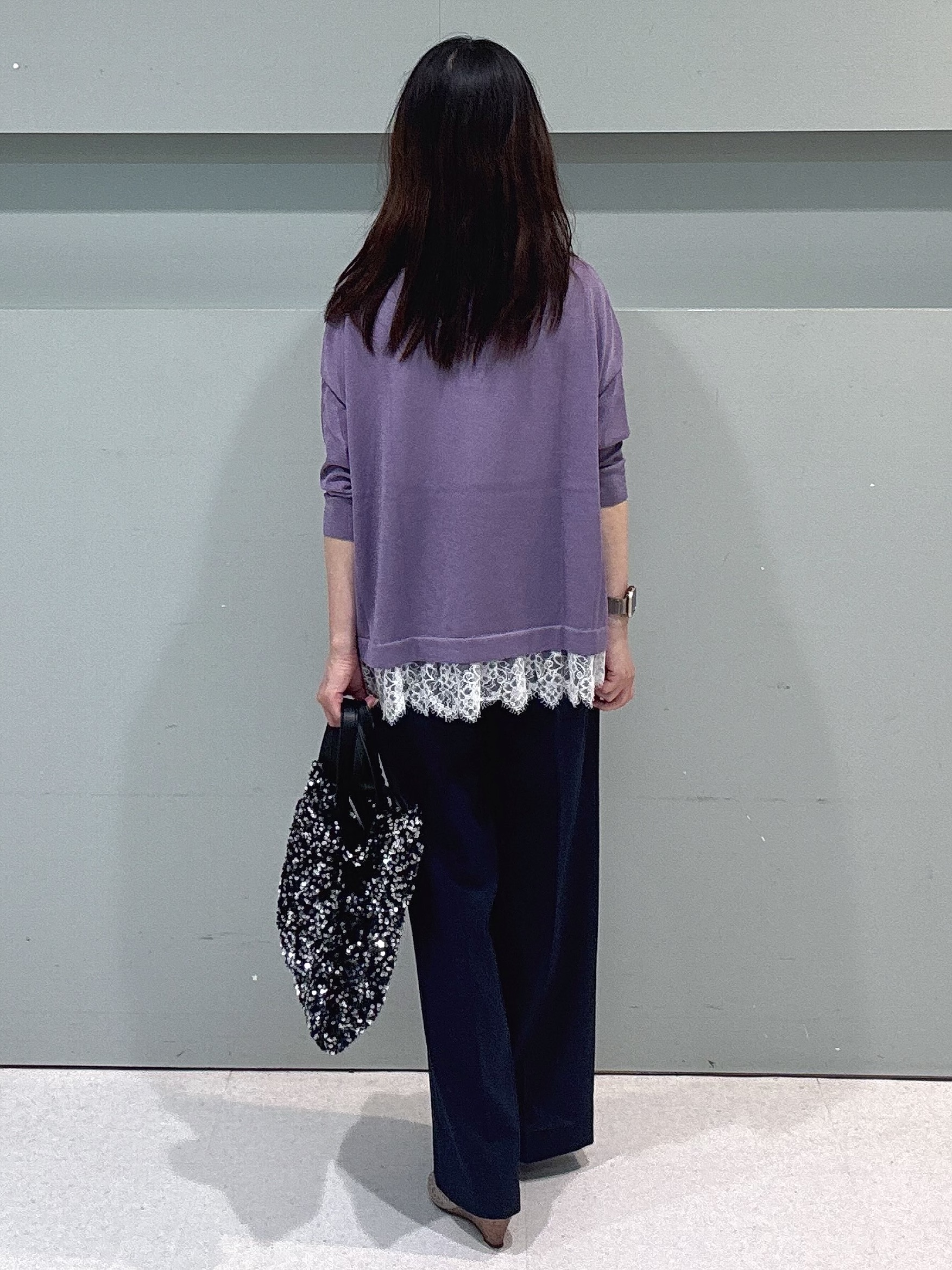 makiさんの「UNTITLED｜【一枚で着映え】レースドッキングニットプルオーバー」を使ったコーディネート