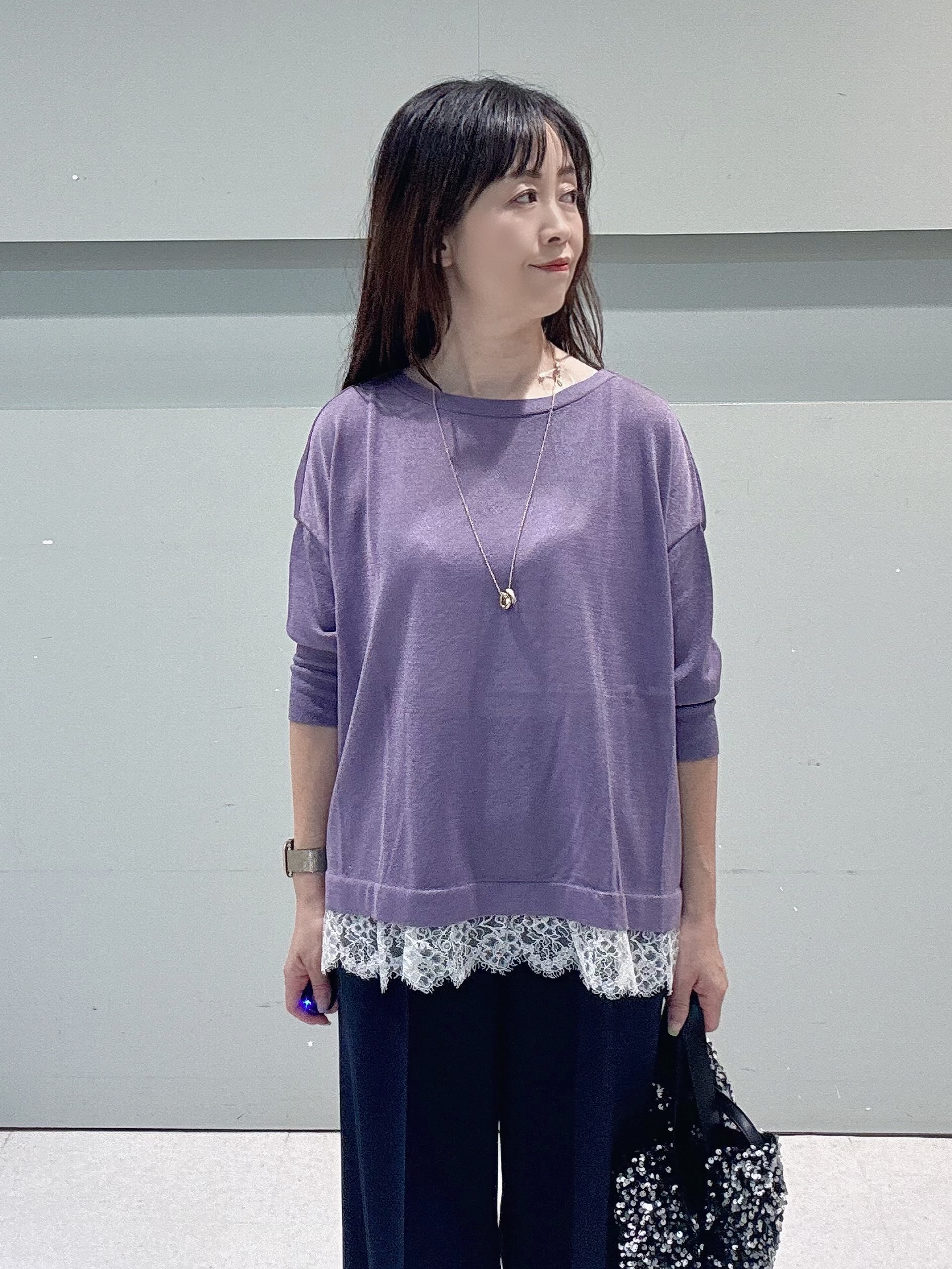 makiさんの「UNTITLED｜【一枚で着映え】レースドッキングニットプルオーバー」を使ったコーディネート