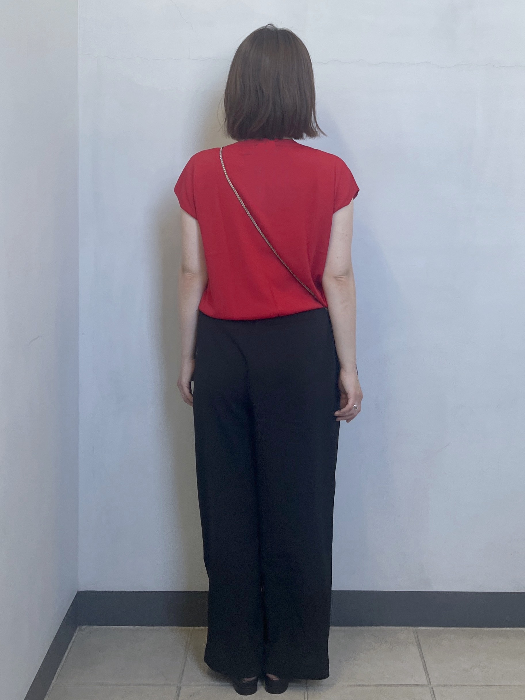 mikiさんの「OPAQUE.CLIP｜【UV】フリルフレンチスリーブニット《接触冷感／洗濯機OK》」を使ったコーディネート