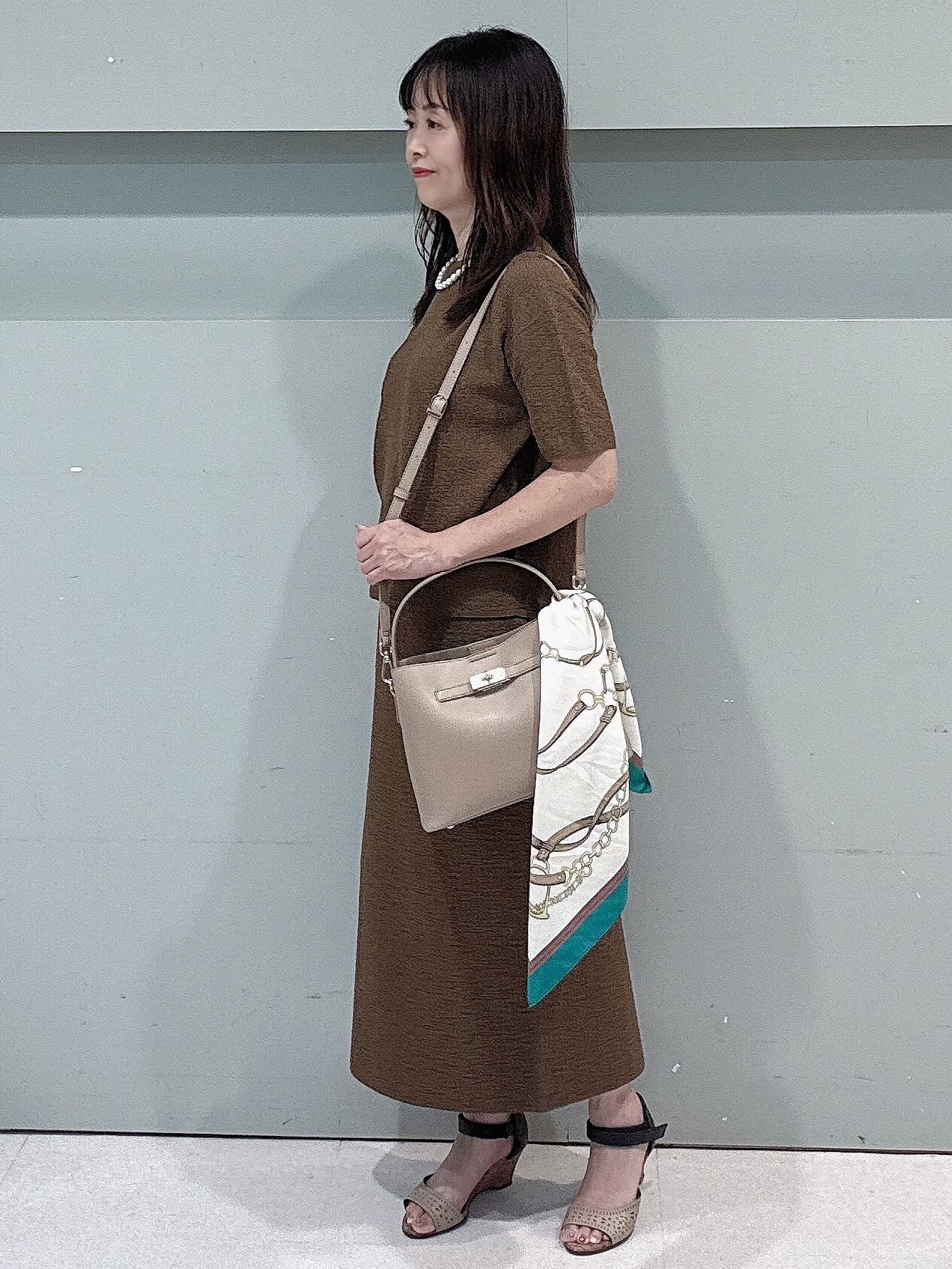 makiさんの「UNTITLED｜【セットアップ可/ストレッチ性】ドライタッチニットプルオーバー」を使ったコーディネート