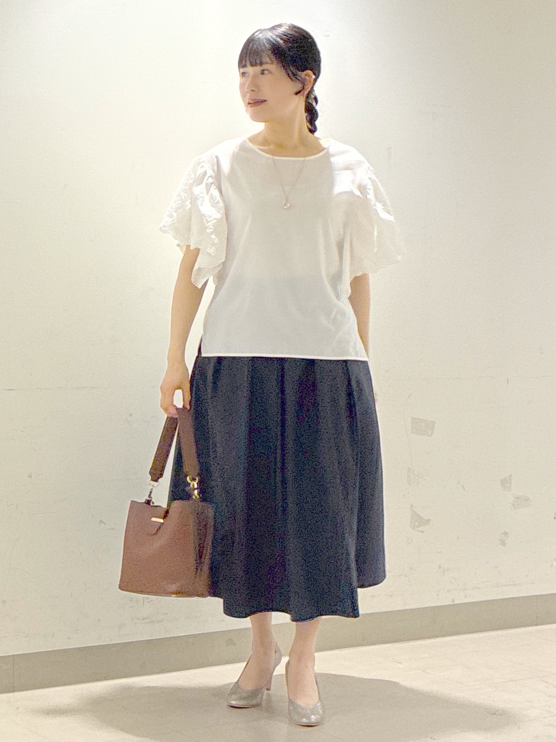  beni_gingerさんの「Reflect｜【通勤◎】スカラップレーススリーブ ブラウス」を使ったコーディネート
