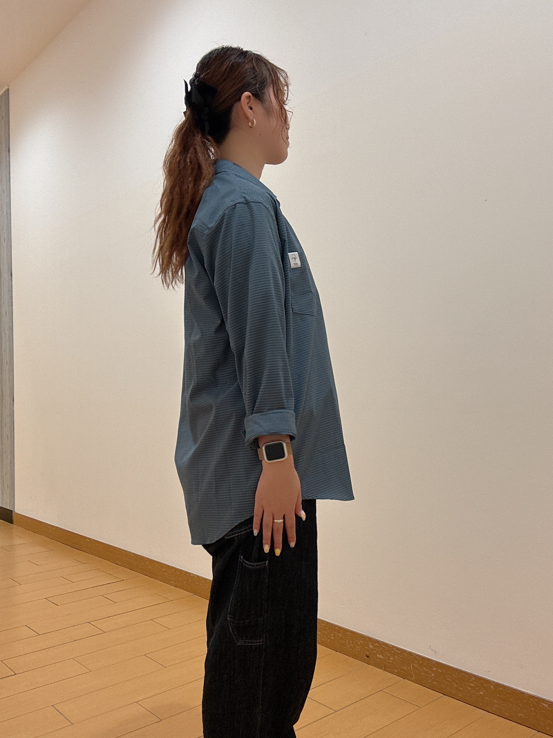 ヒナさんの「TAKEO KIKUCHI｜【汗染み軽減/接触冷感】フェイクレイヤード ワンポイント刺繍Ｔシャツ」を使ったコーディネート