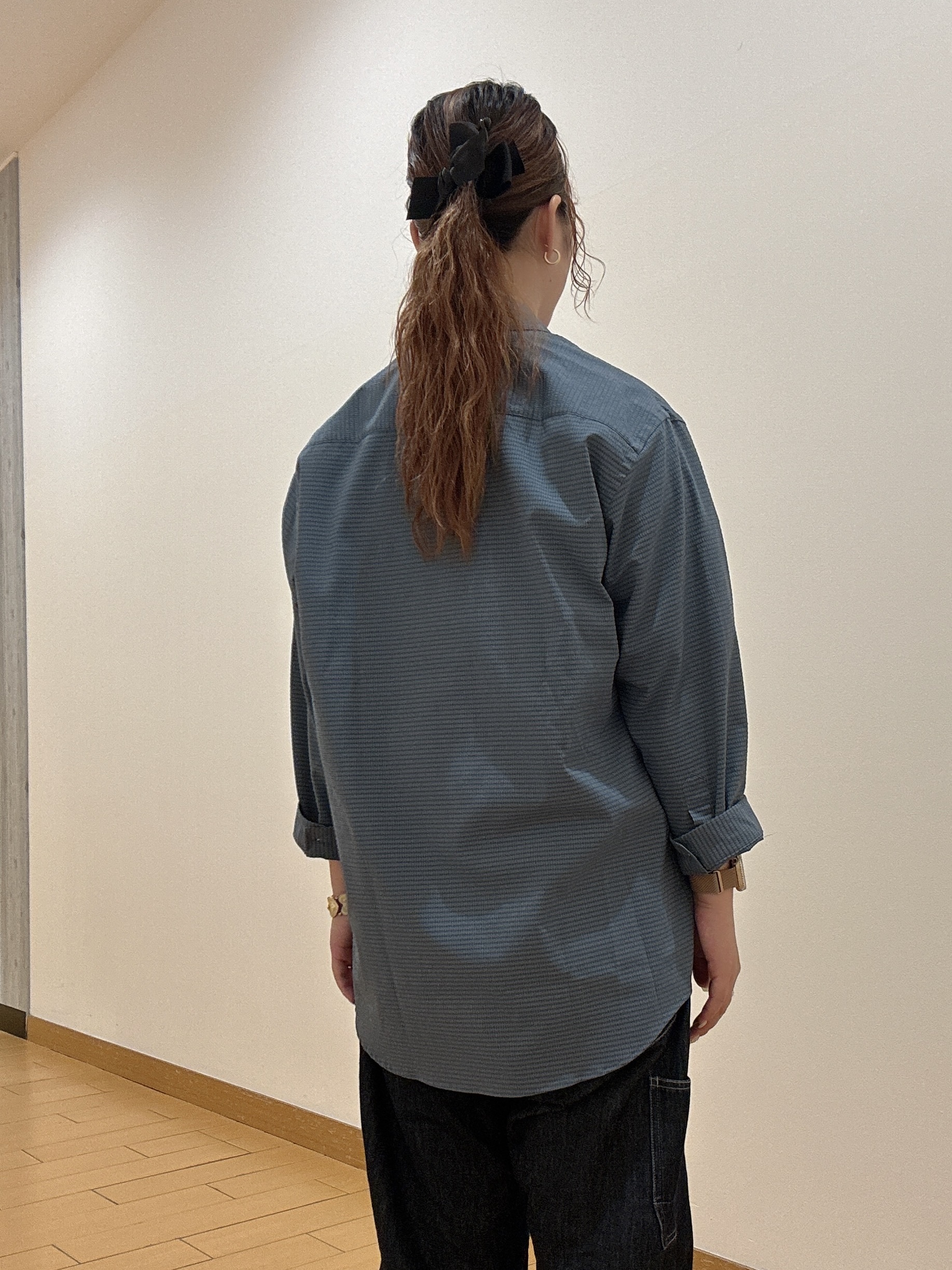 ヒナさんの「TAKEO KIKUCHI｜【汗染み軽減/接触冷感】フェイクレイヤード ワンポイント刺繍Ｔシャツ」を使ったコーディネート