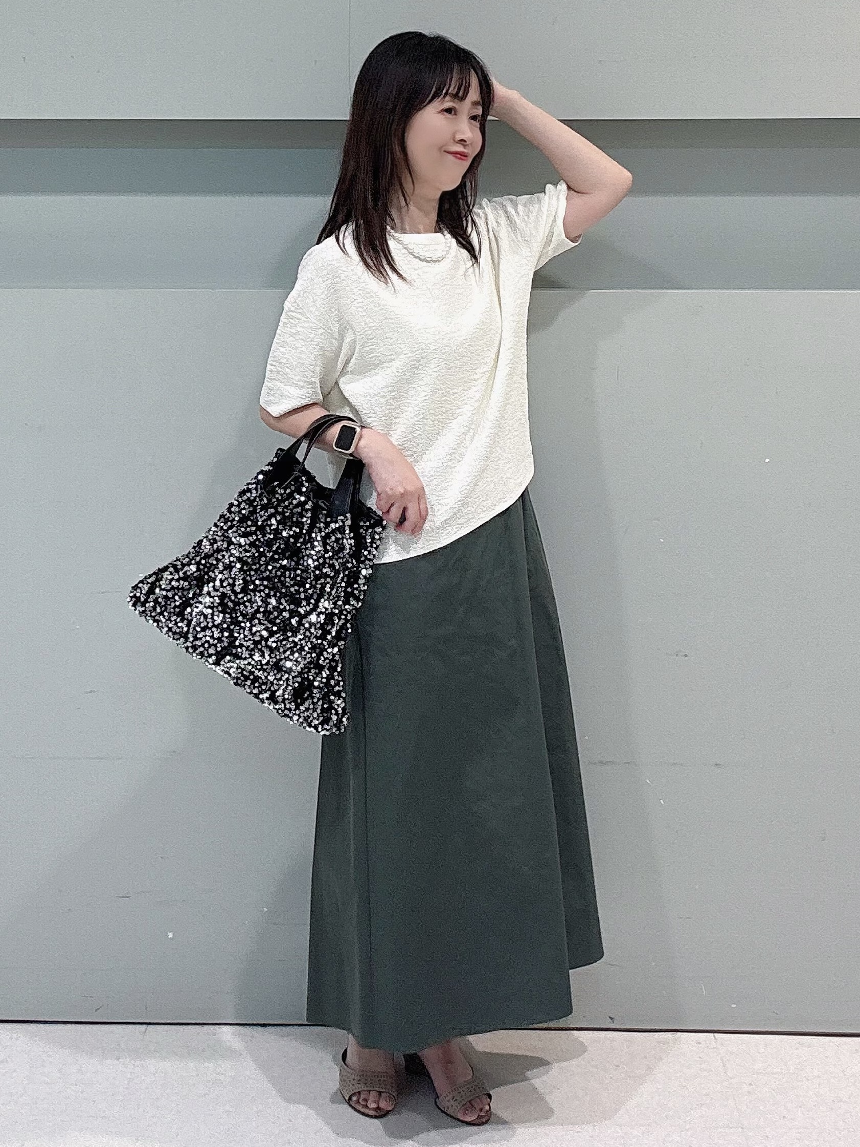 makiさんの「UNTITLED｜【セットアップ可/ストレッチ性】ドライタッチニットプルオーバー」を使ったコーディネート