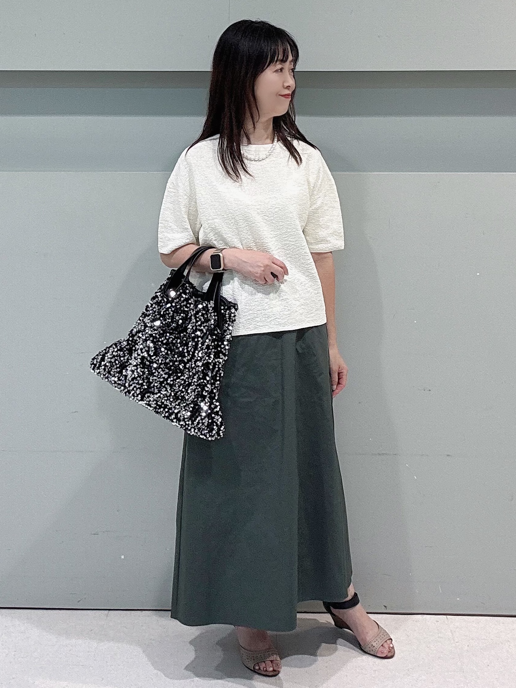 makiさんの「UNTITLED｜【セットアップ可/ストレッチ性】ドライタッチニットプルオーバー」を使ったコーディネート
