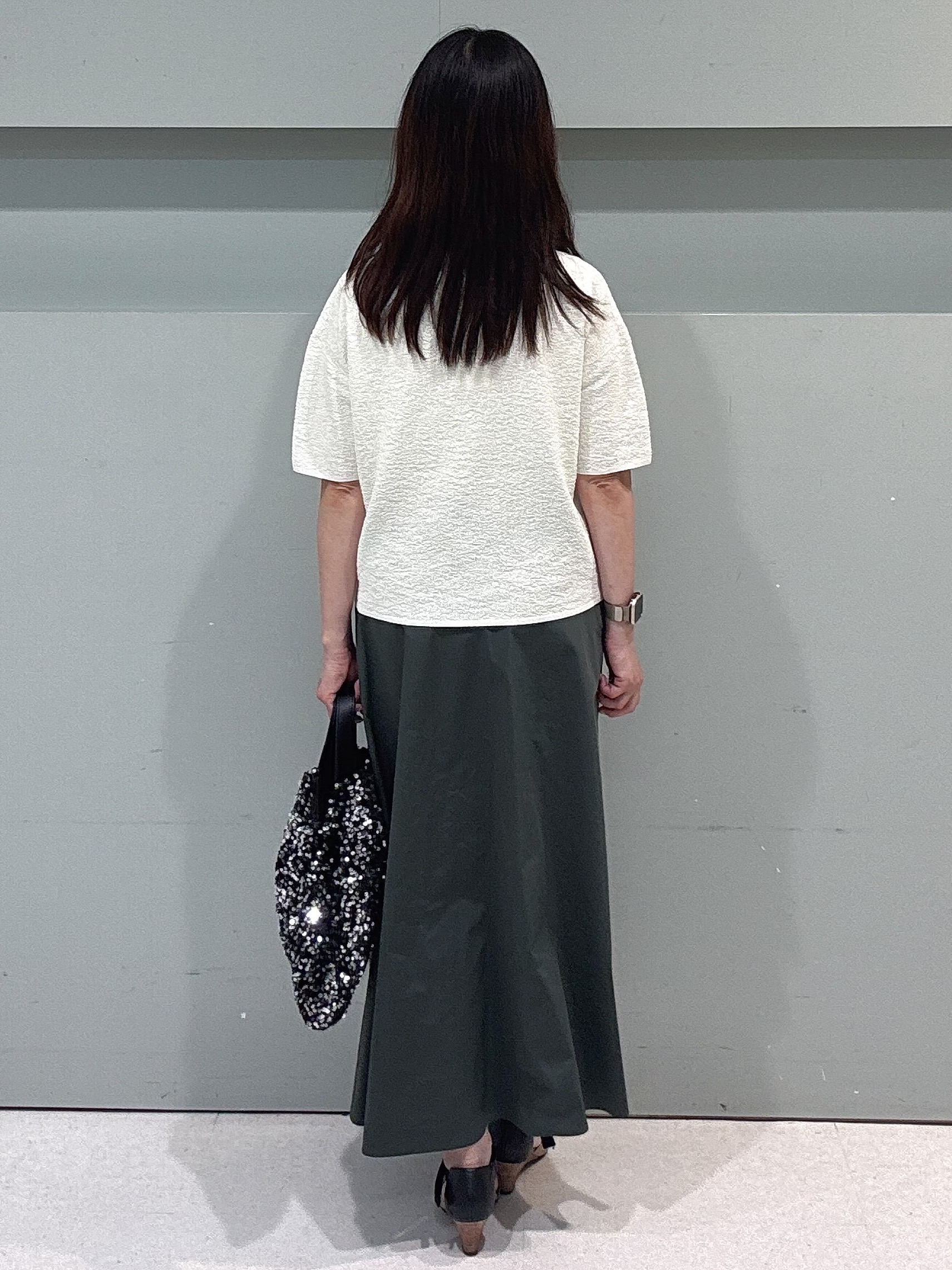 makiさんの「UNTITLED｜【セットアップ可/ストレッチ性】ドライタッチニットプルオーバー」を使ったコーディネート