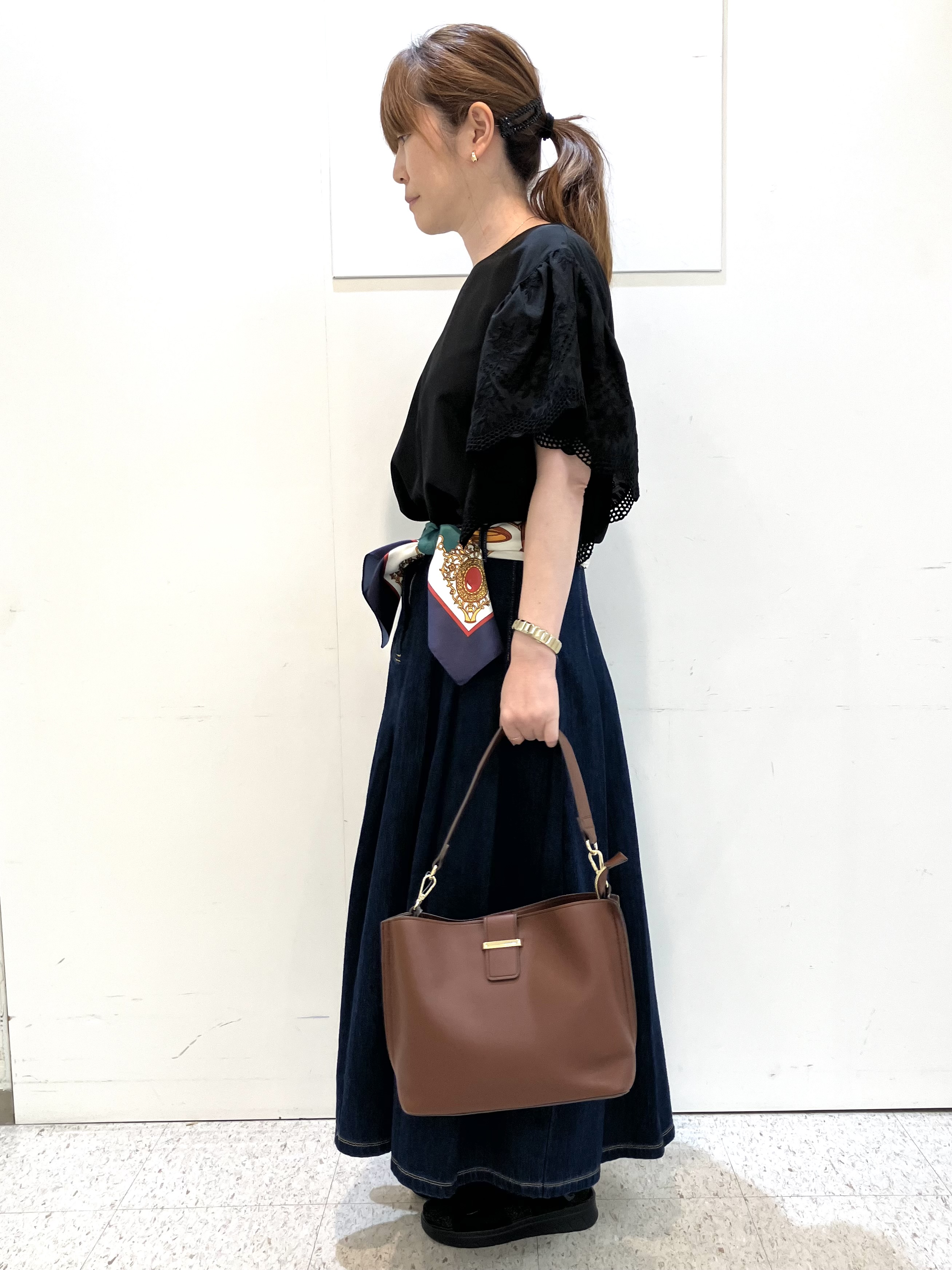 kozuさんの「Reflect｜【通勤◎】スカラップレーススリーブ ブラウス」を使ったコーディネート
