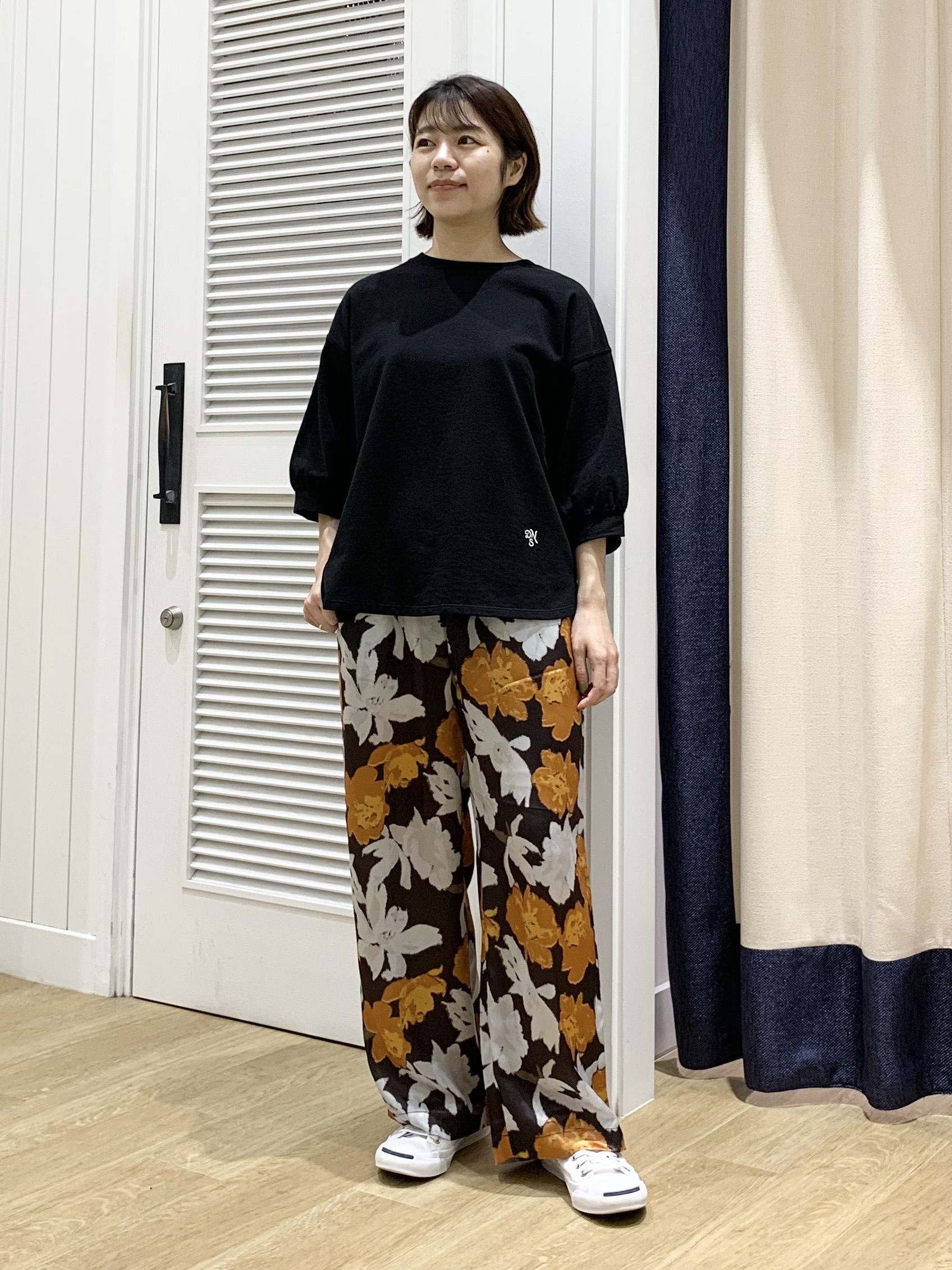 IMARIさんの「Dessin｜【高レビュー/洗える/XS-L】バックヘンリーミニ裏毛 5分袖」を使ったコーディネート