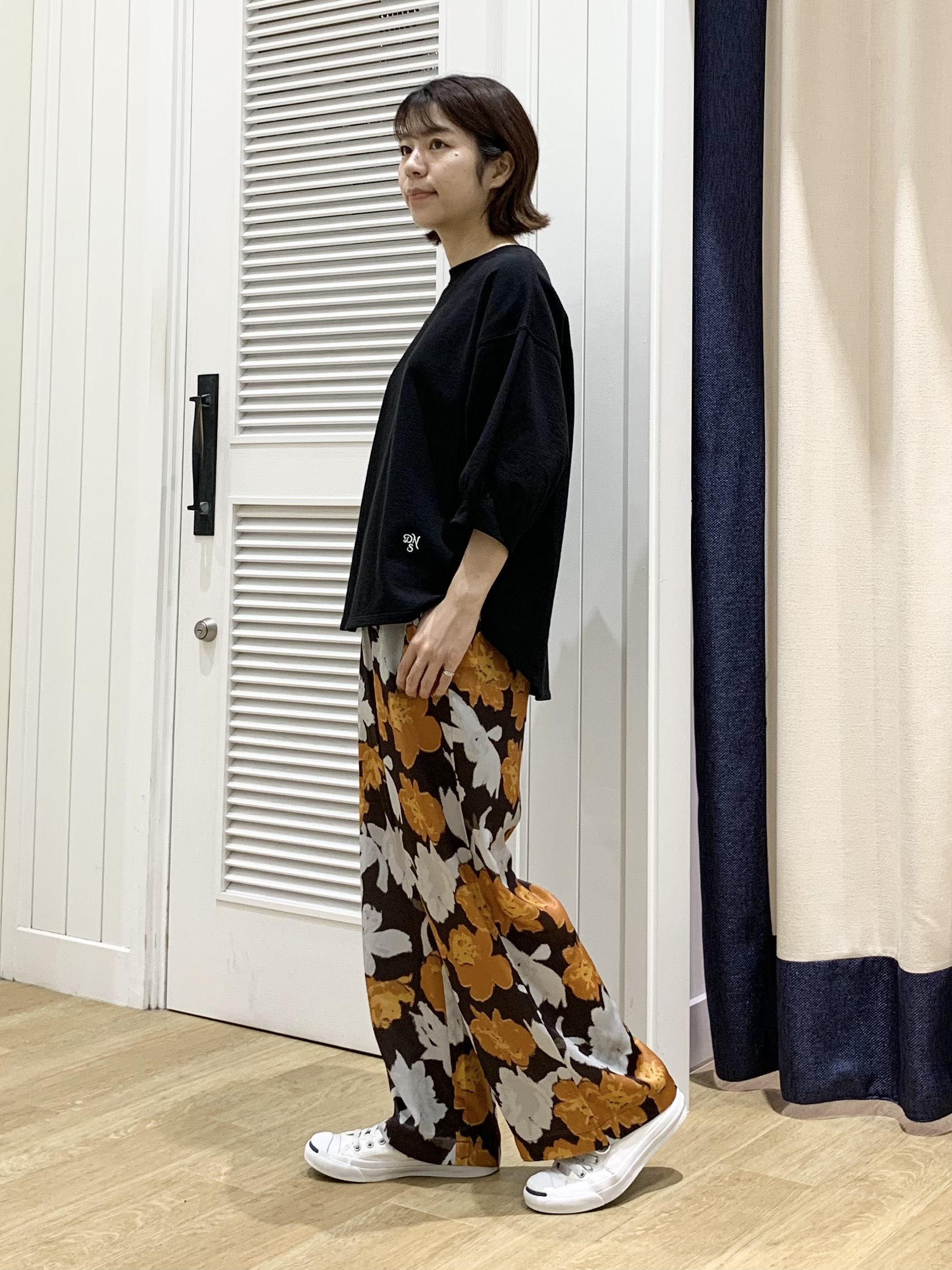 IMARIさんの「Dessin｜【高レビュー/洗える/XS-L】バックヘンリーミニ裏毛 5分袖」を使ったコーディネート