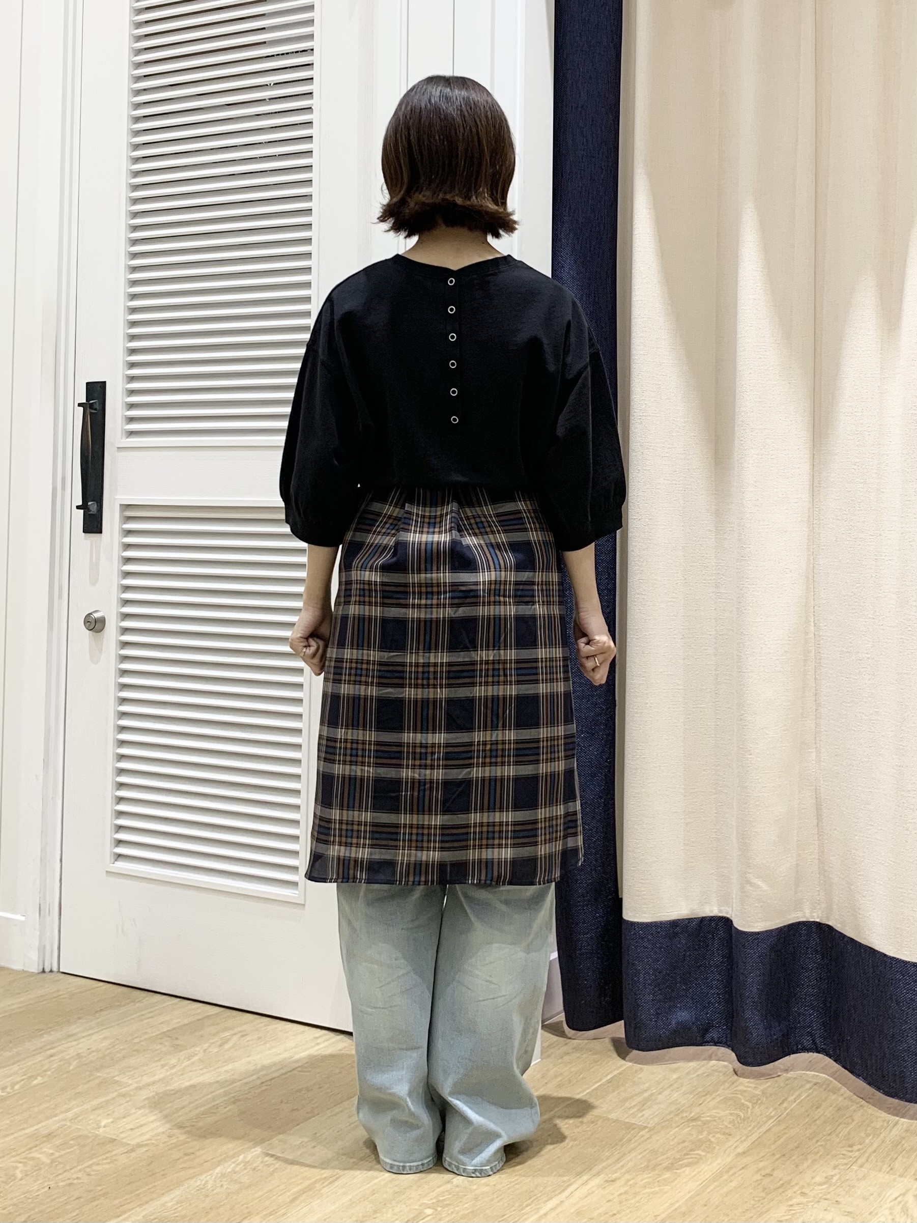 IMARIさんの「Dessin｜【高レビュー/洗える/XS-L】バックヘンリーミニ裏毛 5分袖」を使ったコーディネート