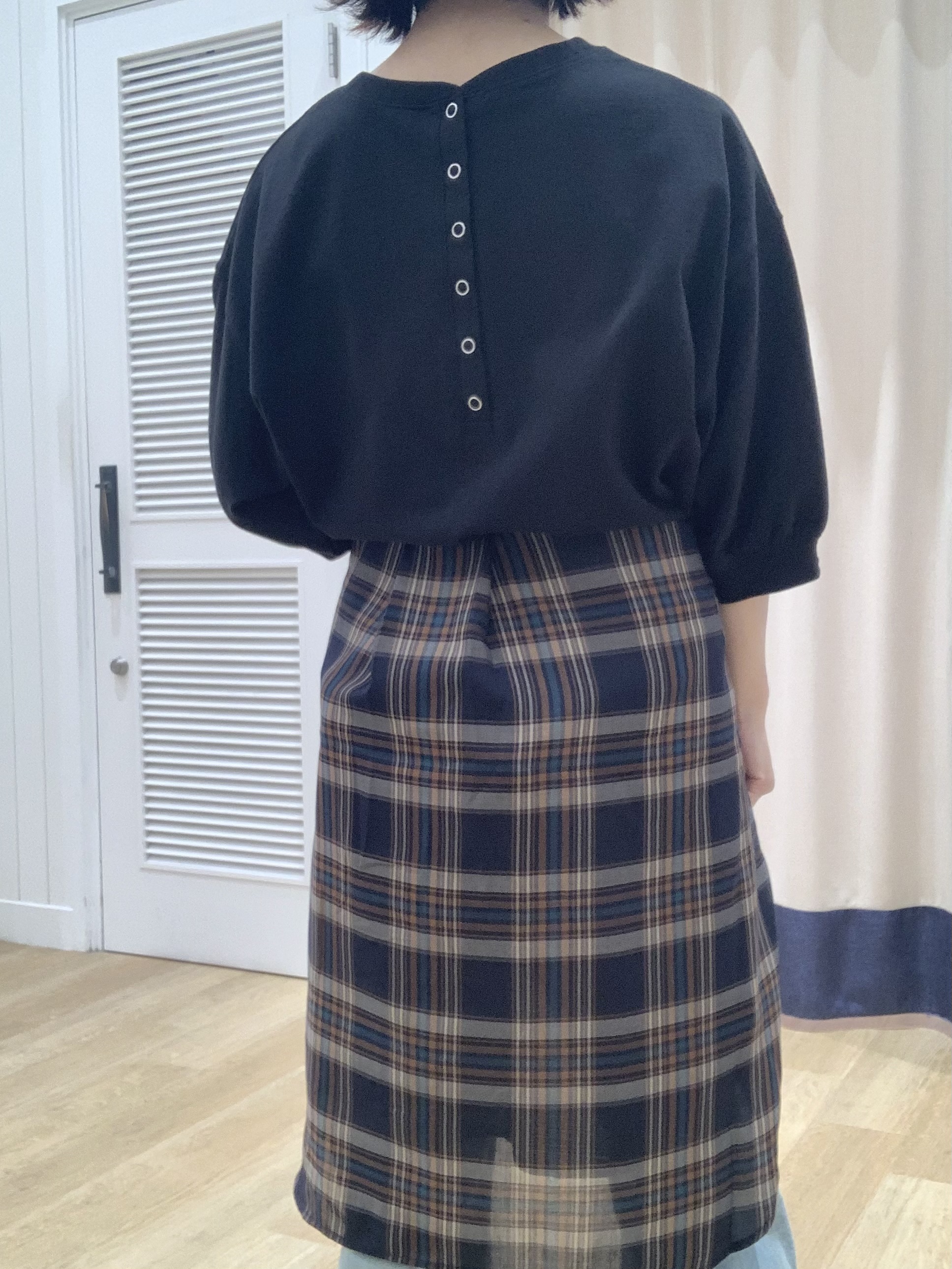 IMARIさんの「Dessin｜【高レビュー/洗える/XS-L】バックヘンリーミニ裏毛 5分袖」を使ったコーディネート