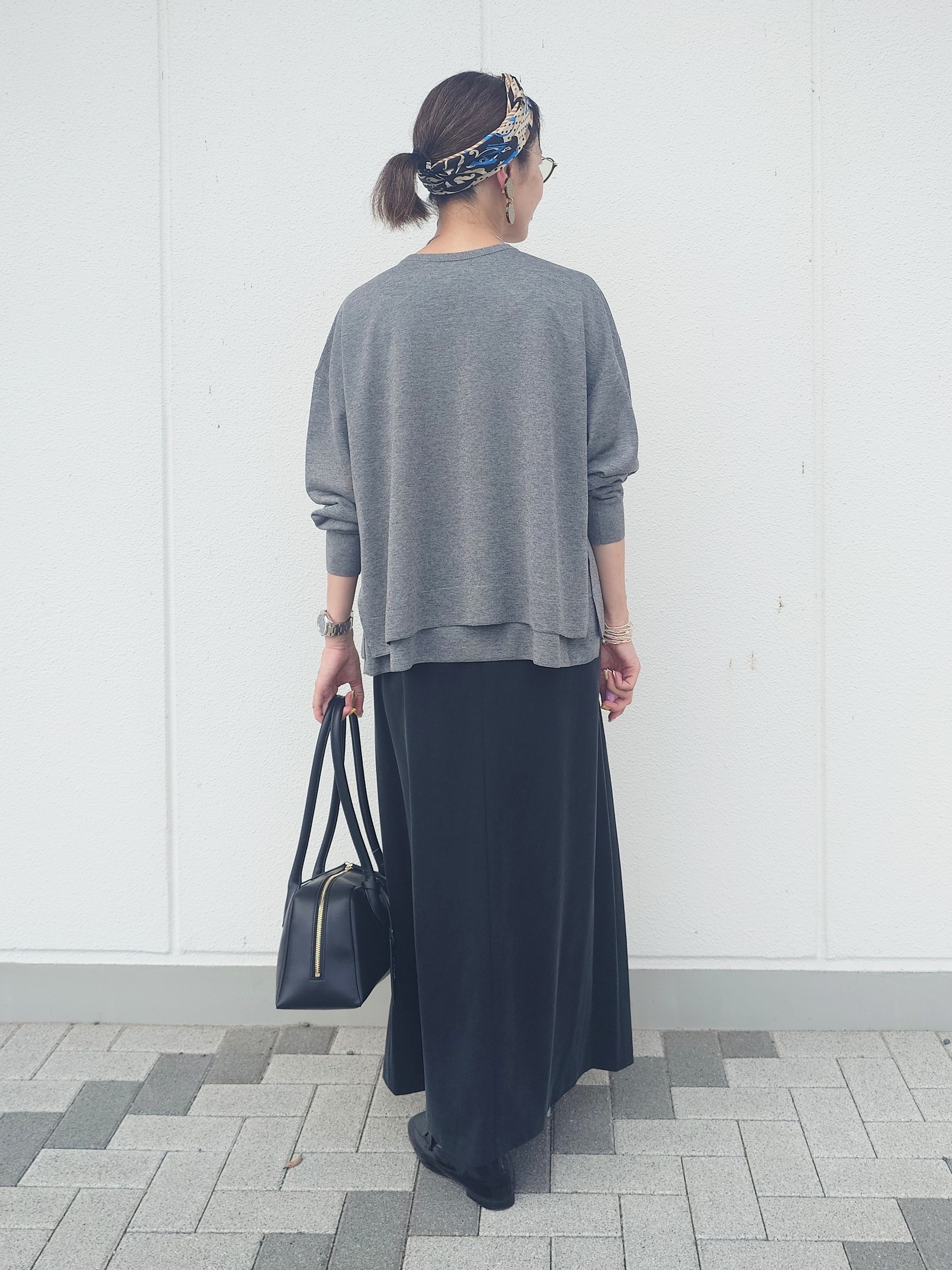 MUTSUKOさんの「UNTITLED｜【アンサンブル可/秋羽織り/シアー】前後2WAYカーディガン」を使ったコーディネート