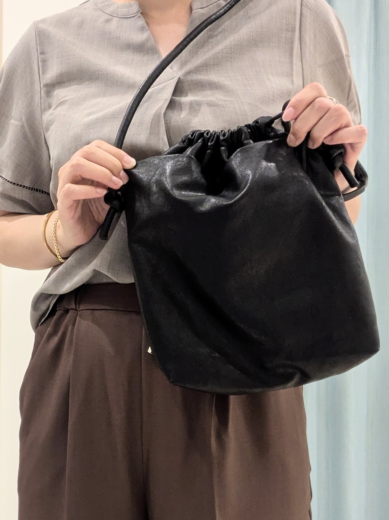 miyuさんの「SHOO･LA･RUE｜【洗濯後しわになりにくい/インせずきまる】シンプルだけど女性らしい 麻調スキッパーブラウス」を使ったコーディネート