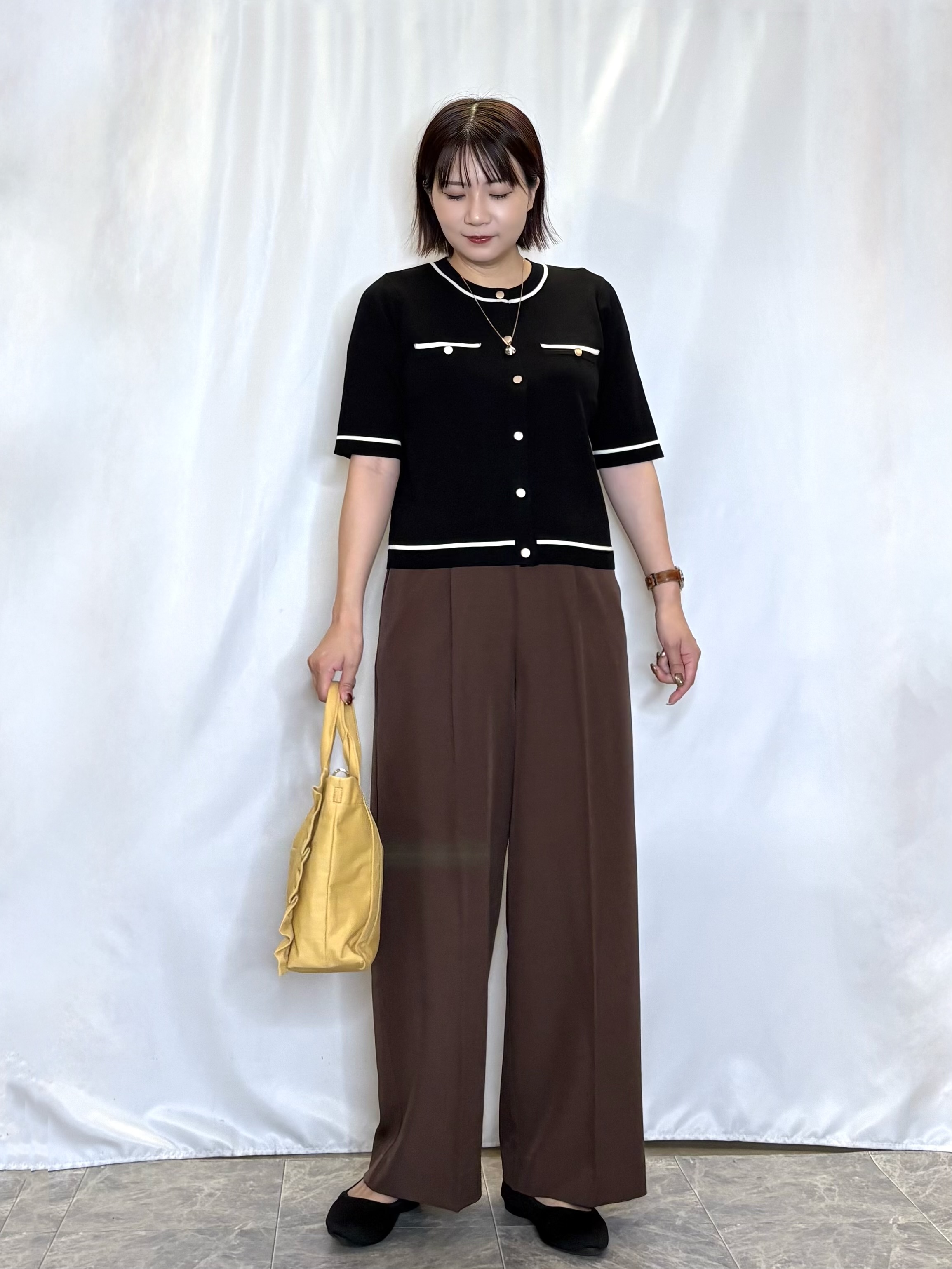 ネリさんの「SHOO･LA･RUE｜【UV/S-LL/洗濯機可】毛玉になりにくい 配色5分袖カーディガン」を使ったコーディネート