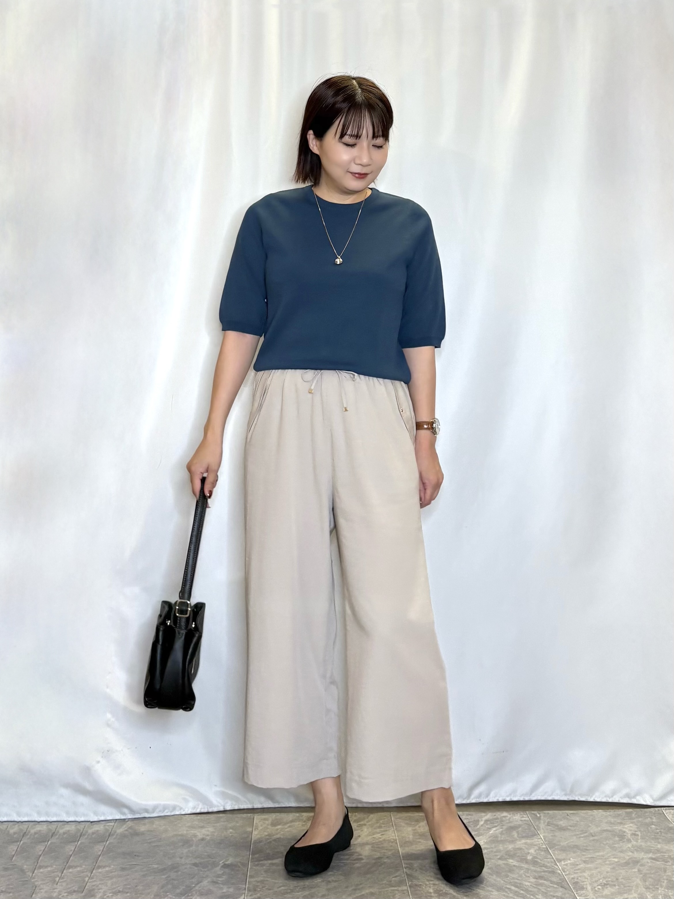 ネリさんの「SHOO･LA･RUE｜【ガンガン洗える/毛玉になりにくい】二の腕見せない 5分袖ニット」を使ったコーディネート