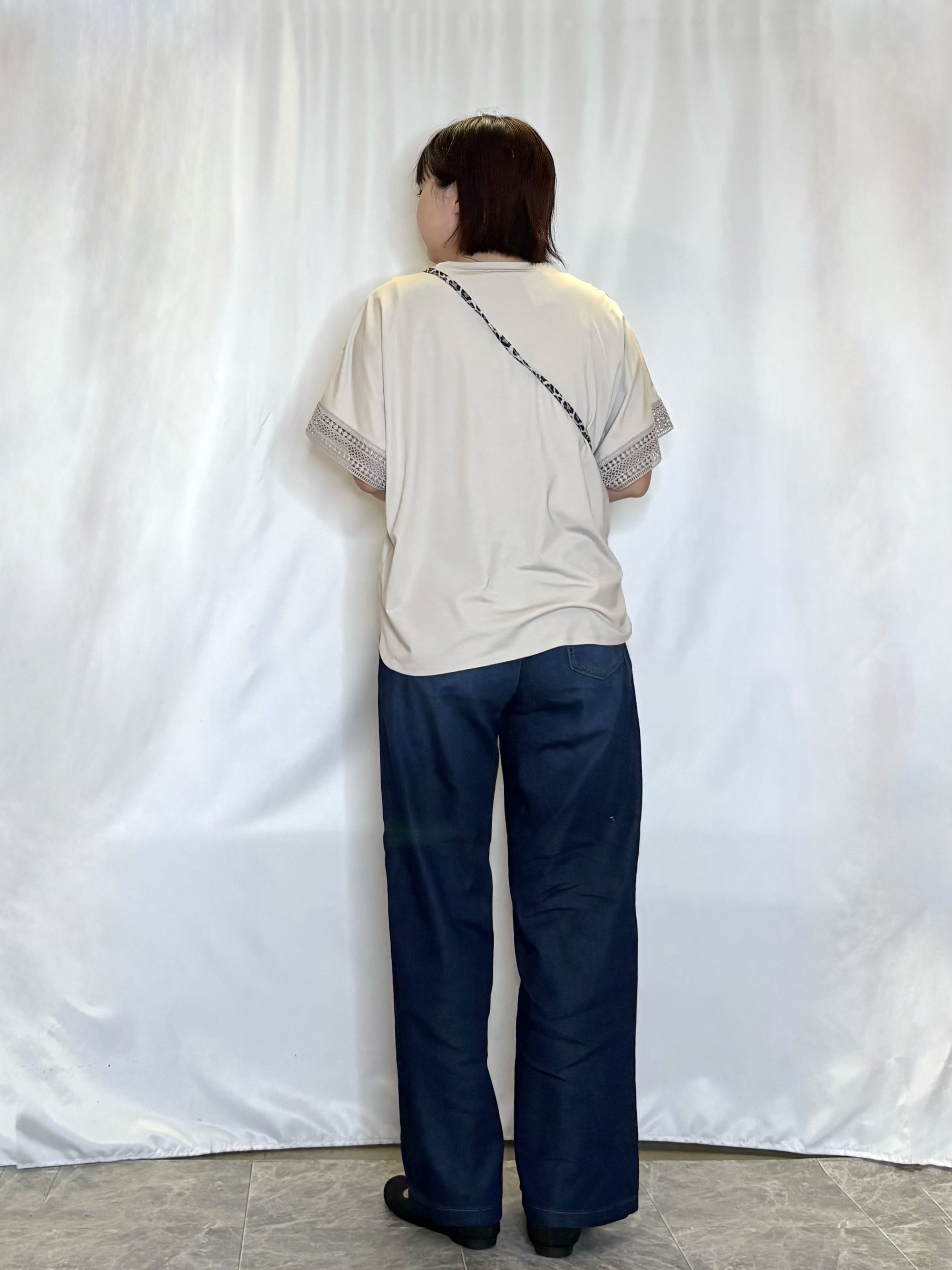 ネリさんの「SHOO･LA･RUE｜【UV/洗濯機可/体型カバー】ヒップ周りが隠せる お袖レースTシャツ」を使ったコーディネート