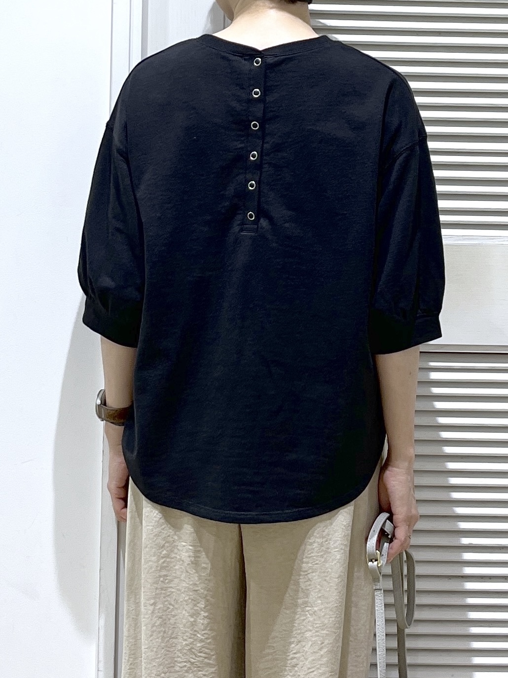 Miyazakiさんの「Dessin｜【高レビュー/洗える/XS-L】バックヘンリーミニ裏毛 5分袖」を使ったコーディネート