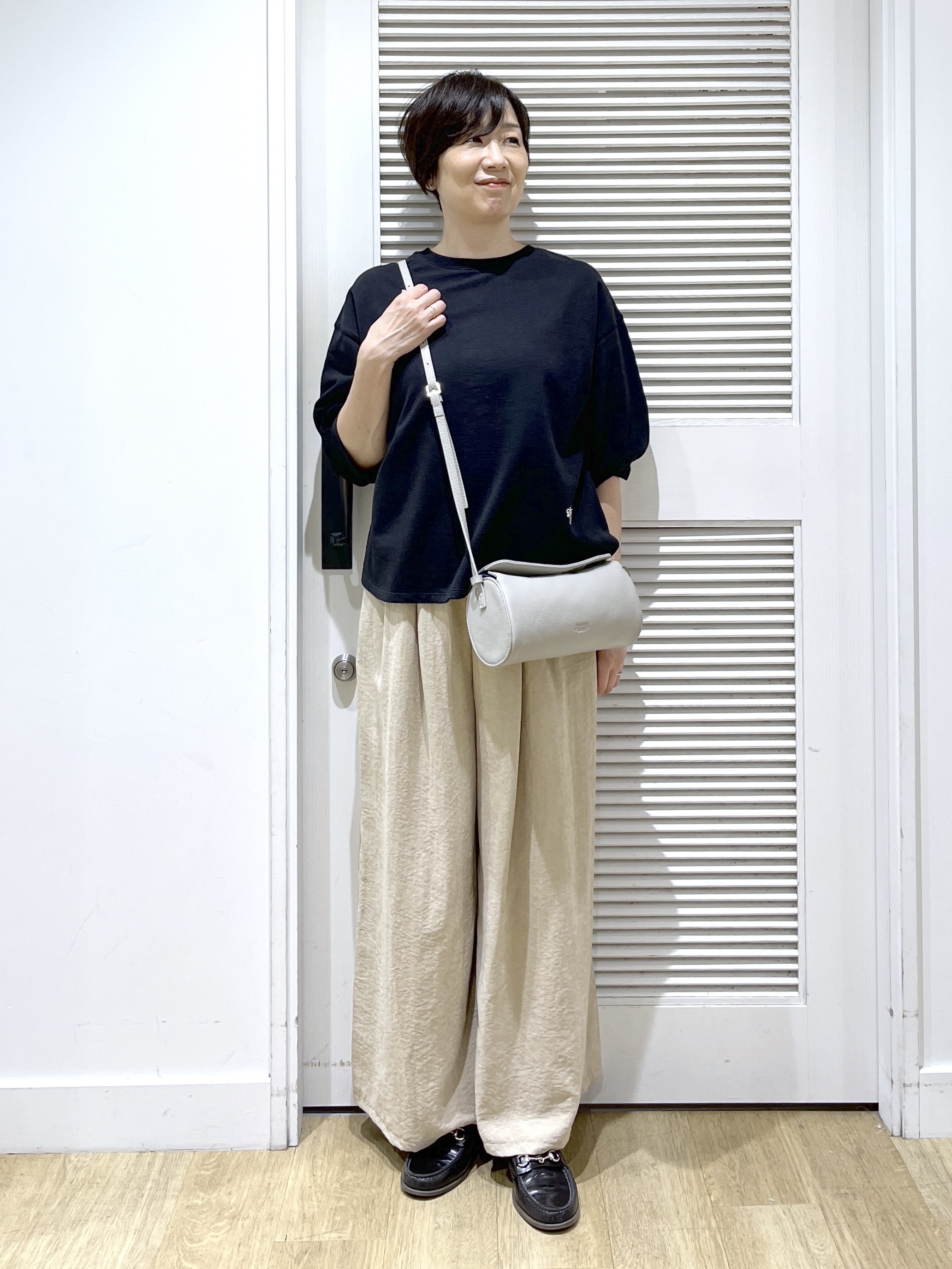 Miyazakiさんの「Dessin｜【高レビュー/洗える/XS-L】バックヘンリーミニ裏毛 5分袖」を使ったコーディネート