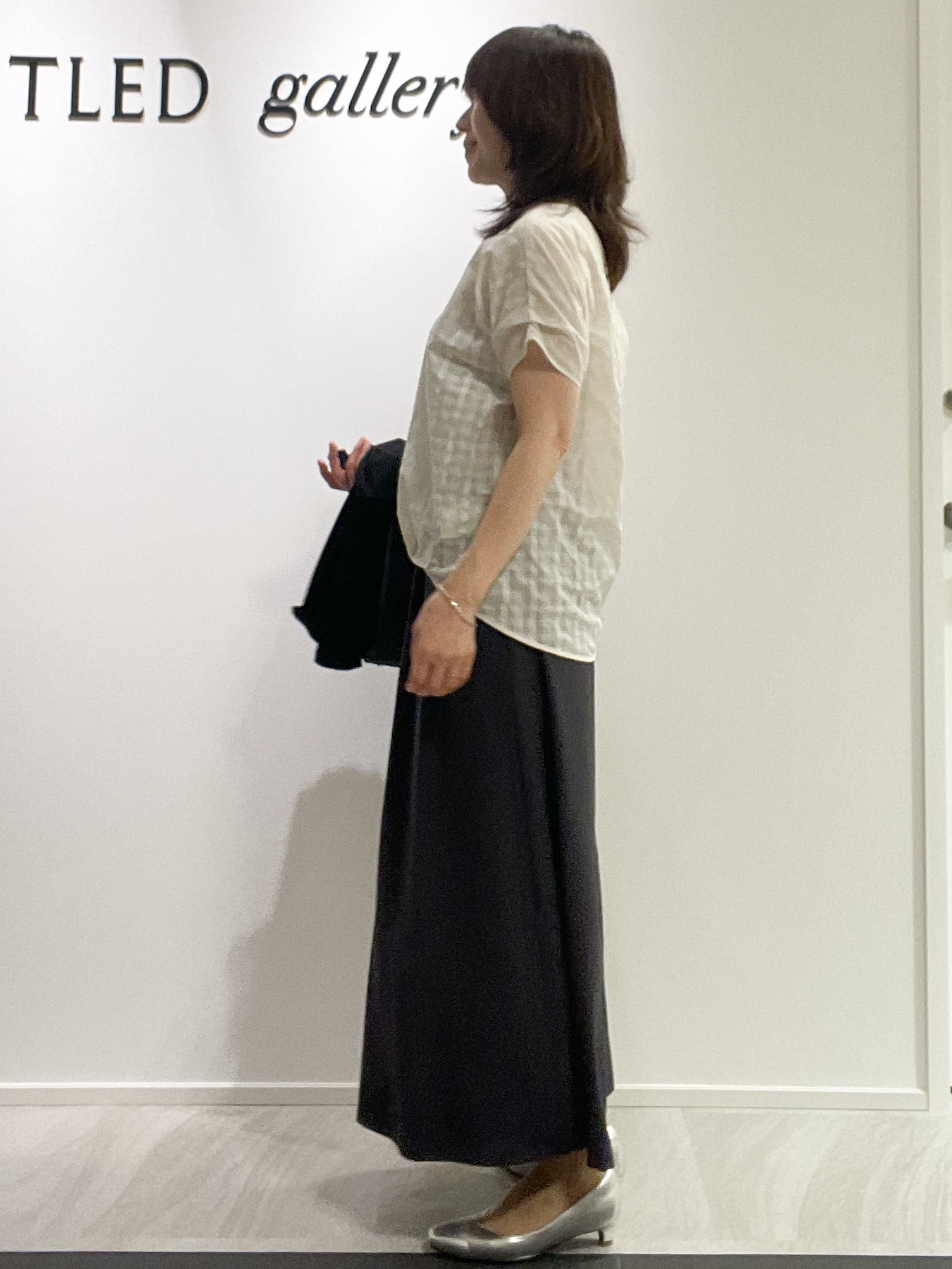 めいさんの「UNTITLED｜【秋めきシャツ/体型カバー】シアーチェックブラウス」を使ったコーディネート