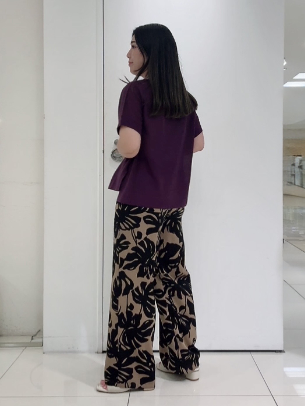なかじさんの「UNTITLED｜【アンサンブル可/きれいめ/通勤】コンパクト5分袖ニット」を使ったコーディネート