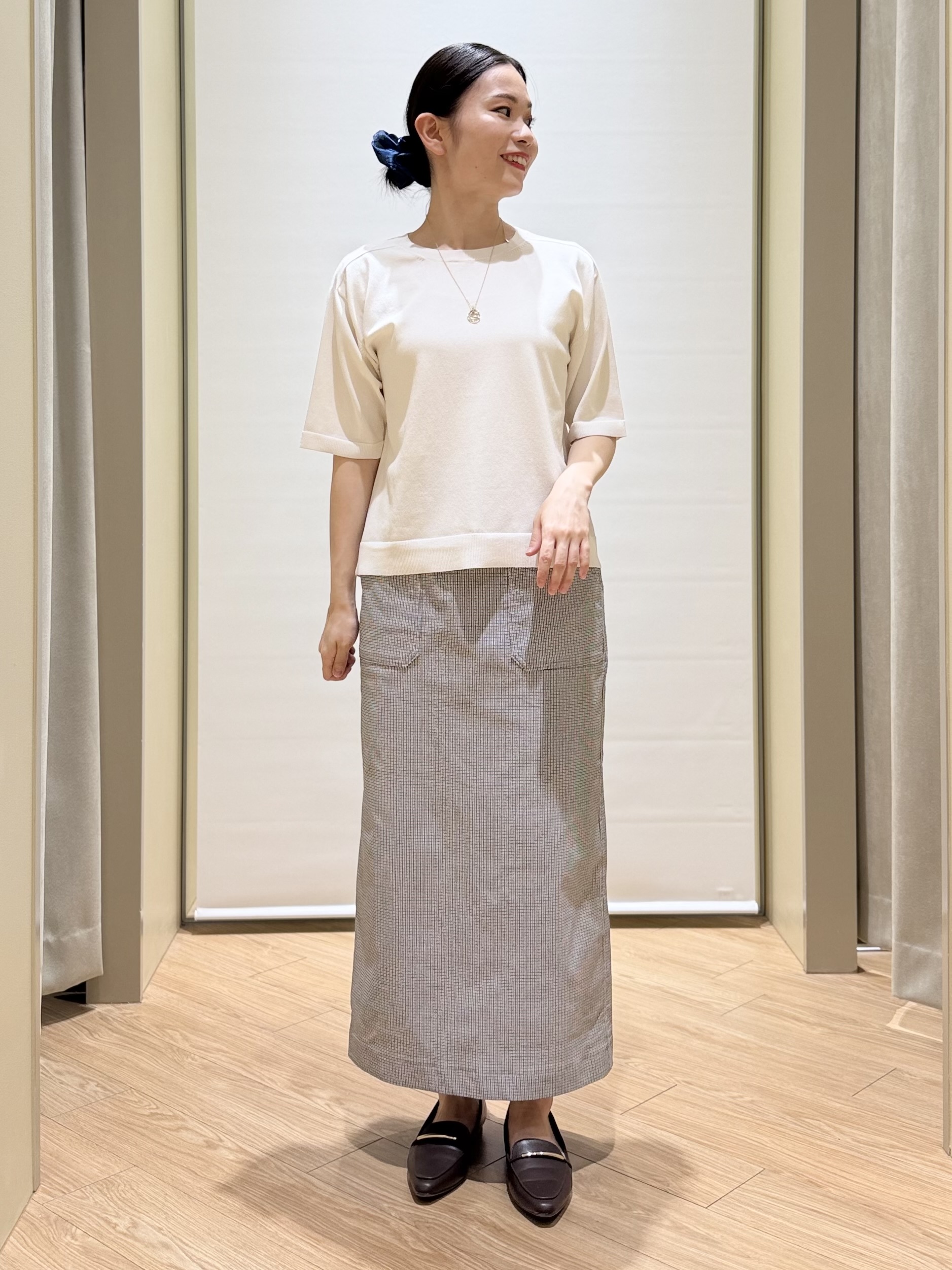 あんりさんの「grove｜【UVカット・洗濯機◎】Tシャツ感覚で着られるコットン混ニット」を使ったコーディネート