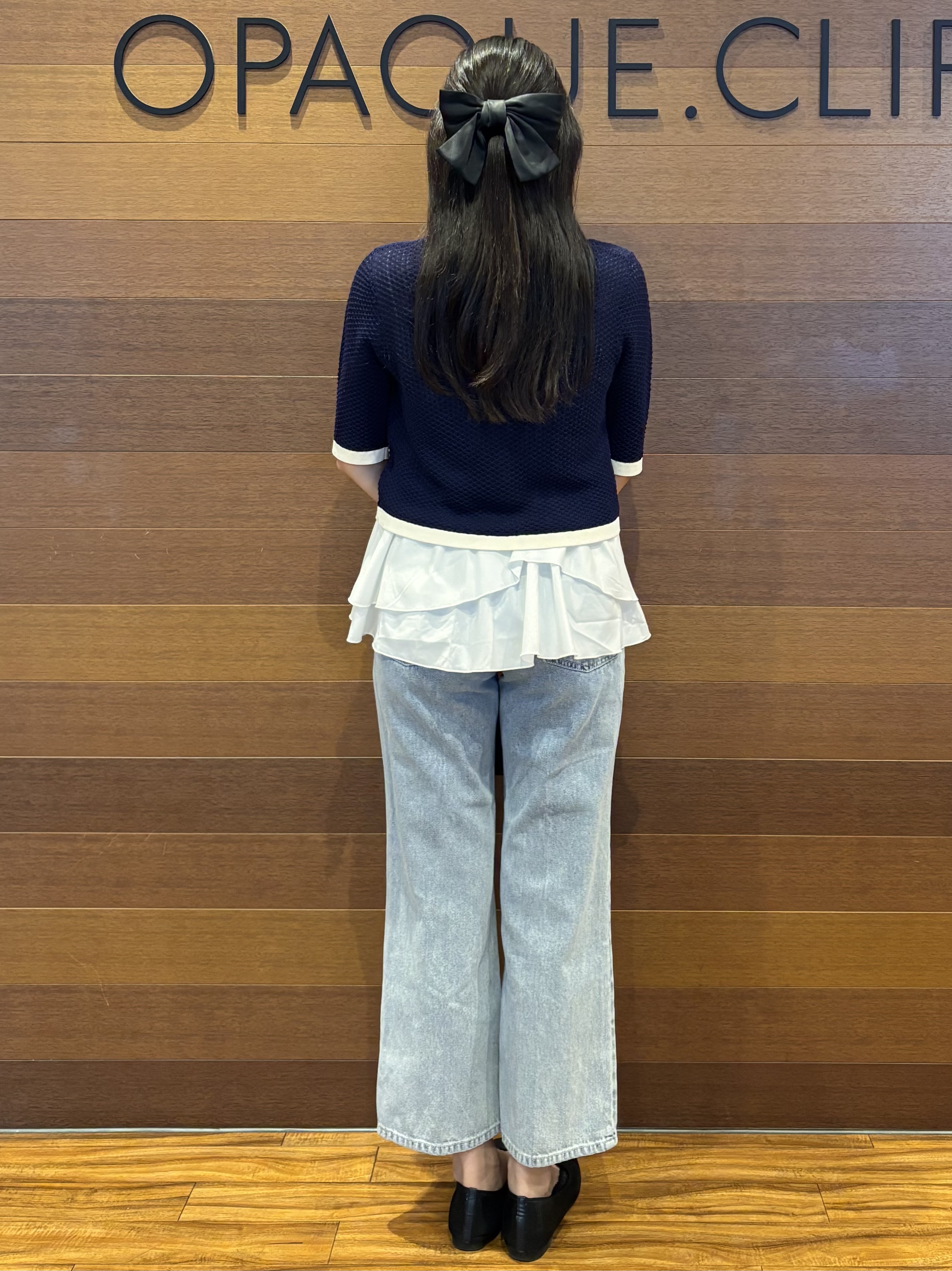 わかなさんの「OPAQUE.CLIP｜【抗ピリング】柄編みニットカーディガン&times;ペプラムキャミセット《洗濯機OK》」を使ったコーディネート