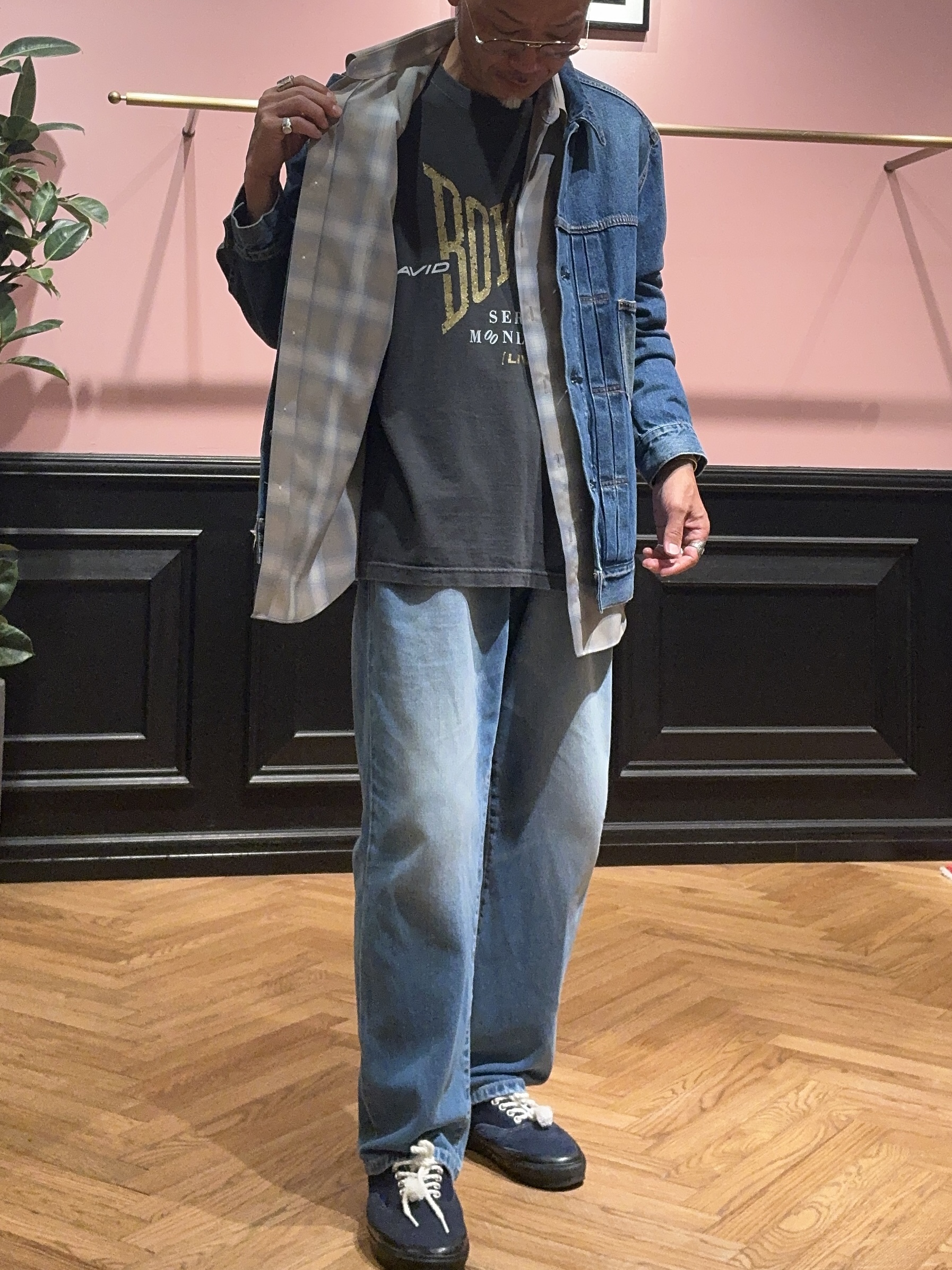 torigoeさんの「DRESSTERIOR｜◆ファーストモデル ユーズドデニムGジャン」を使ったコーディネート