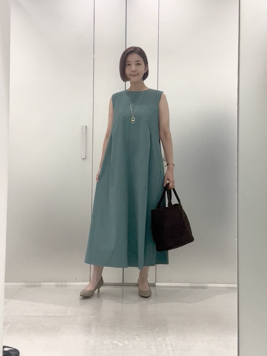 まどかさんの「UNTITLED｜【残暑も快適/接触冷感/UVカット/吸水速乾】Aラインロングワンピース」を使ったコーディネート