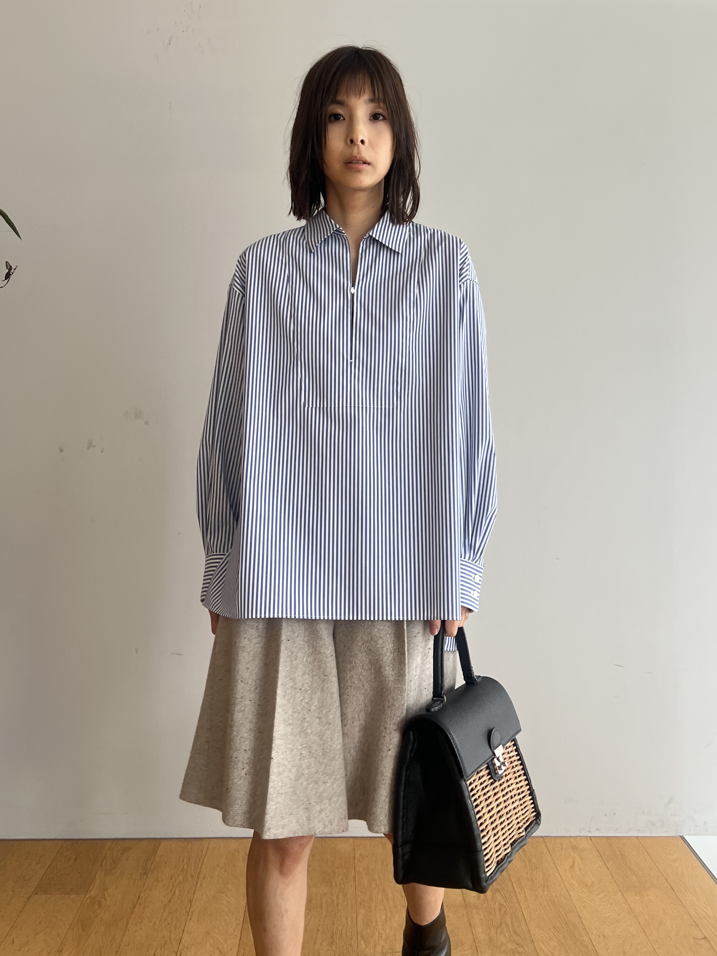 misaさんの「DRESSTERIOR｜【セットアップ可】ネップツイードバミューダパンツ」を使ったコーディネート