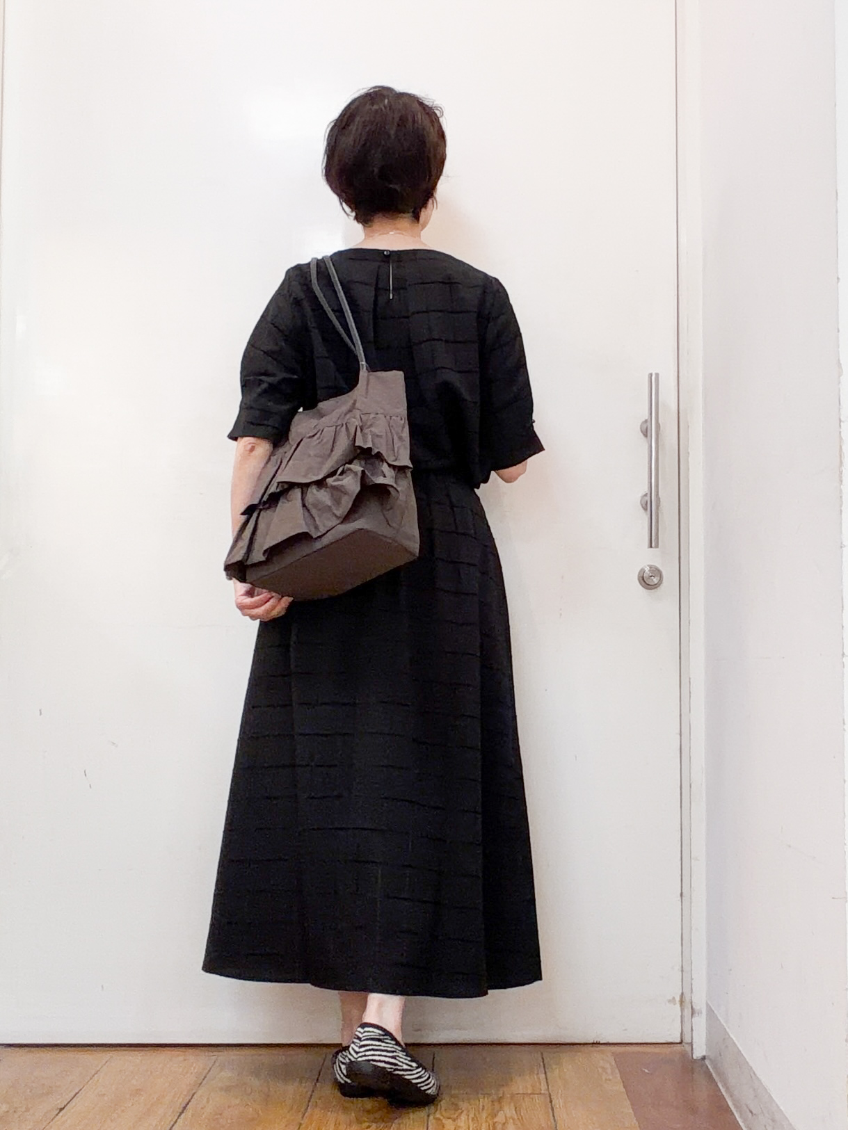 みぃさんの「SHOO･LA･RUE｜【セットアップ可/S-LL】1枚で秋気分 モールチェックタックスリーブ ブラウス」を使ったコーディネート