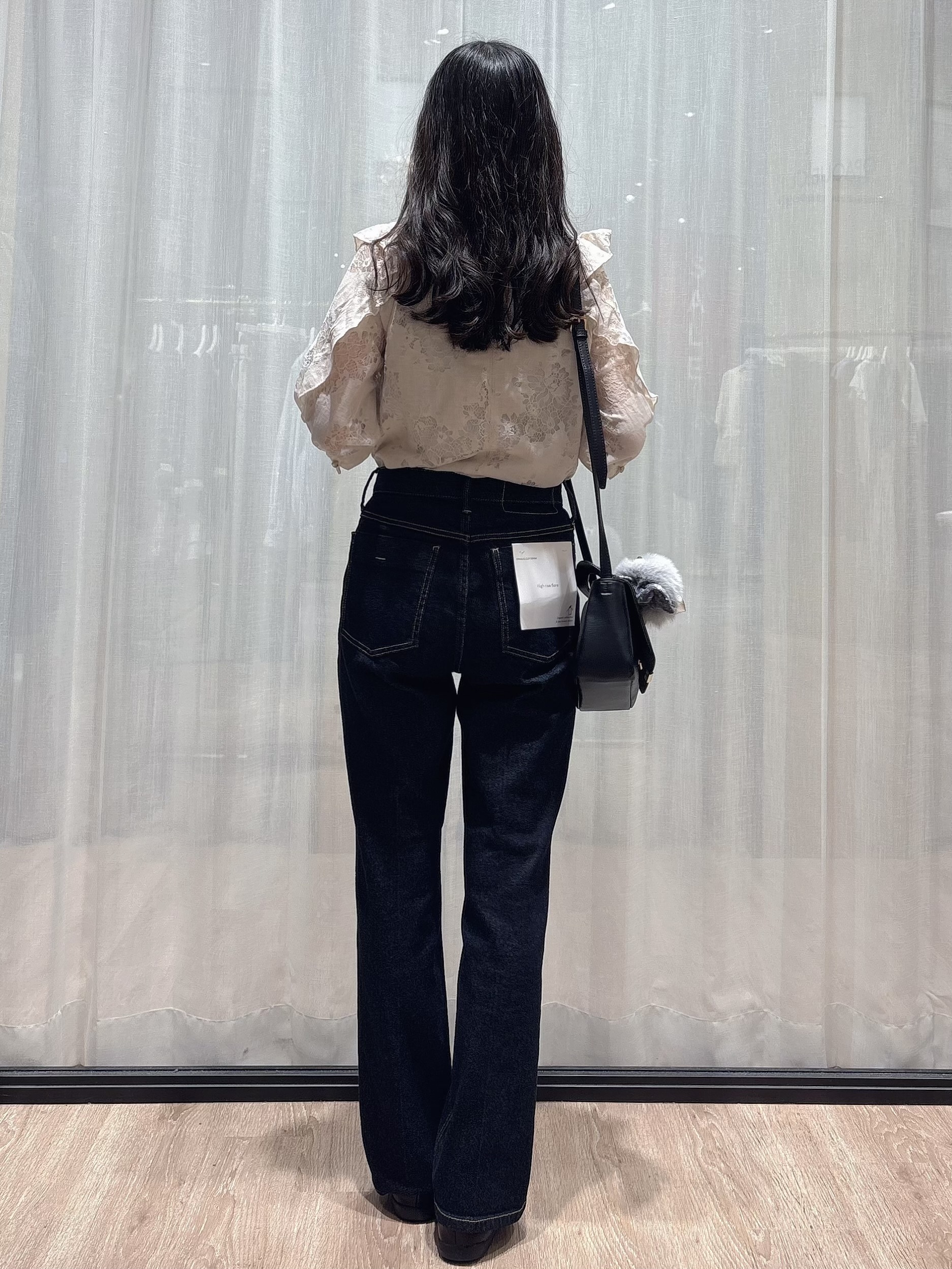 ぞうげさんの「OPAQUE.CLIP｜フリルレースブラウス【洗濯機OK】」を使ったコーディネート