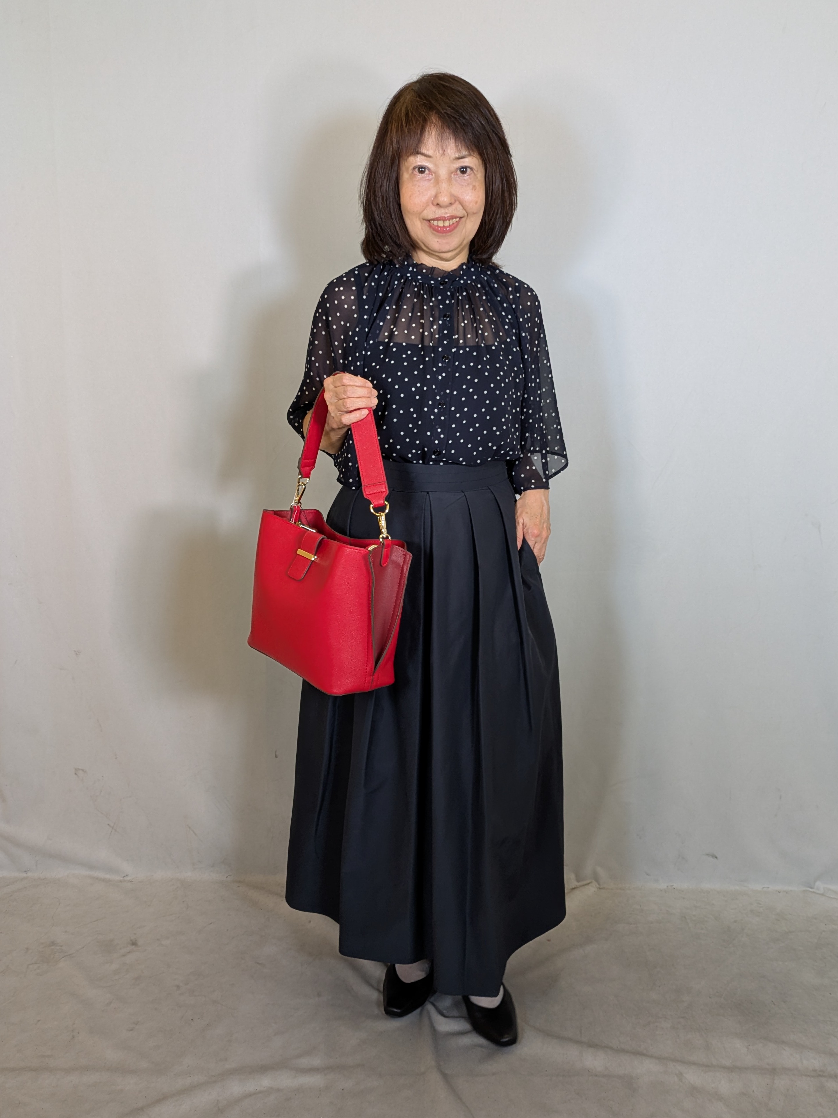 k.kazunoさんの「Reflect｜【セットアップ／手洗い可】ドット柄シアーブラウス」を使ったコーディネート