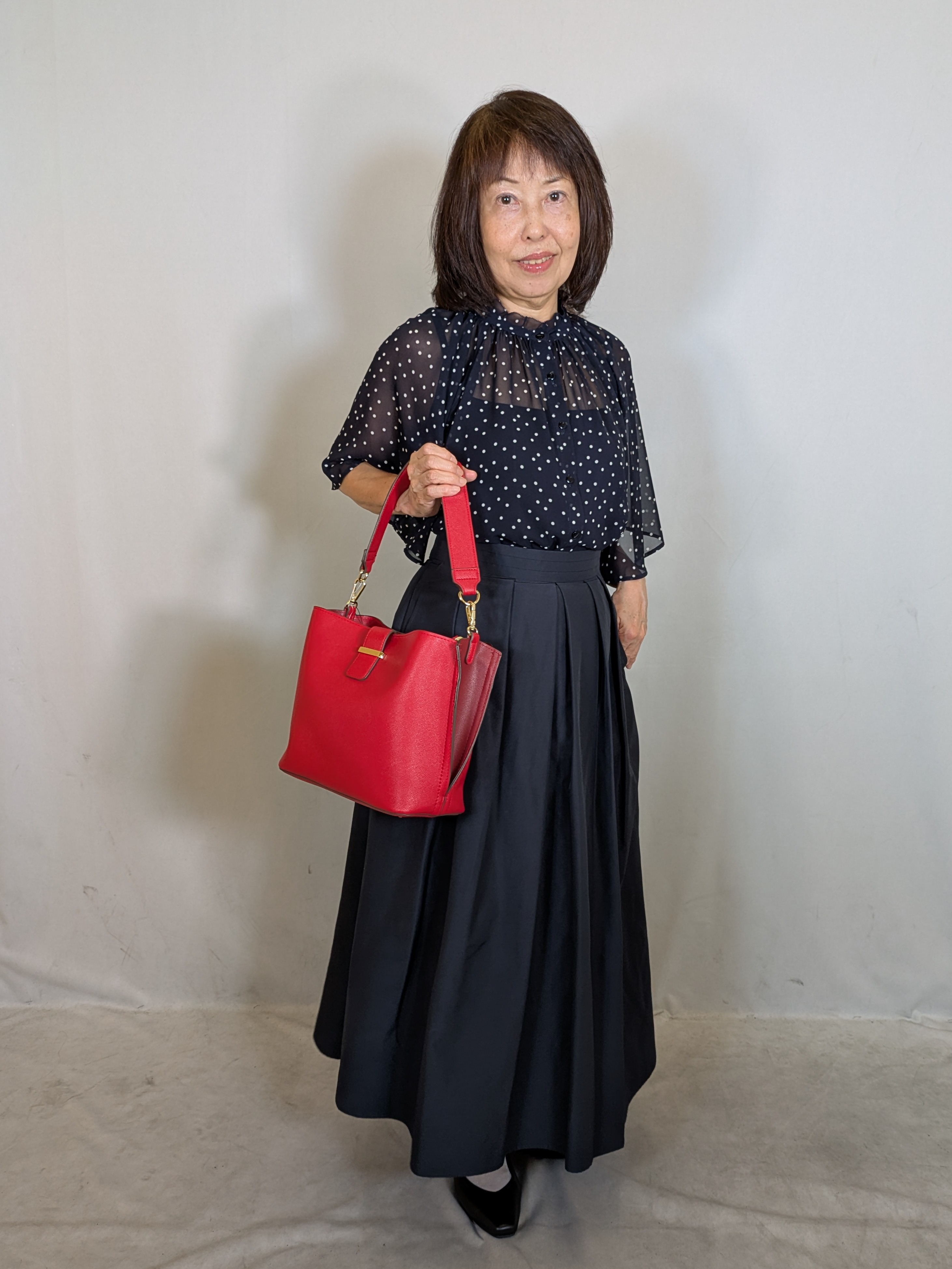 k.kazunoさんの「Reflect｜【セットアップ／手洗い可】ドット柄シアーブラウス」を使ったコーディネート