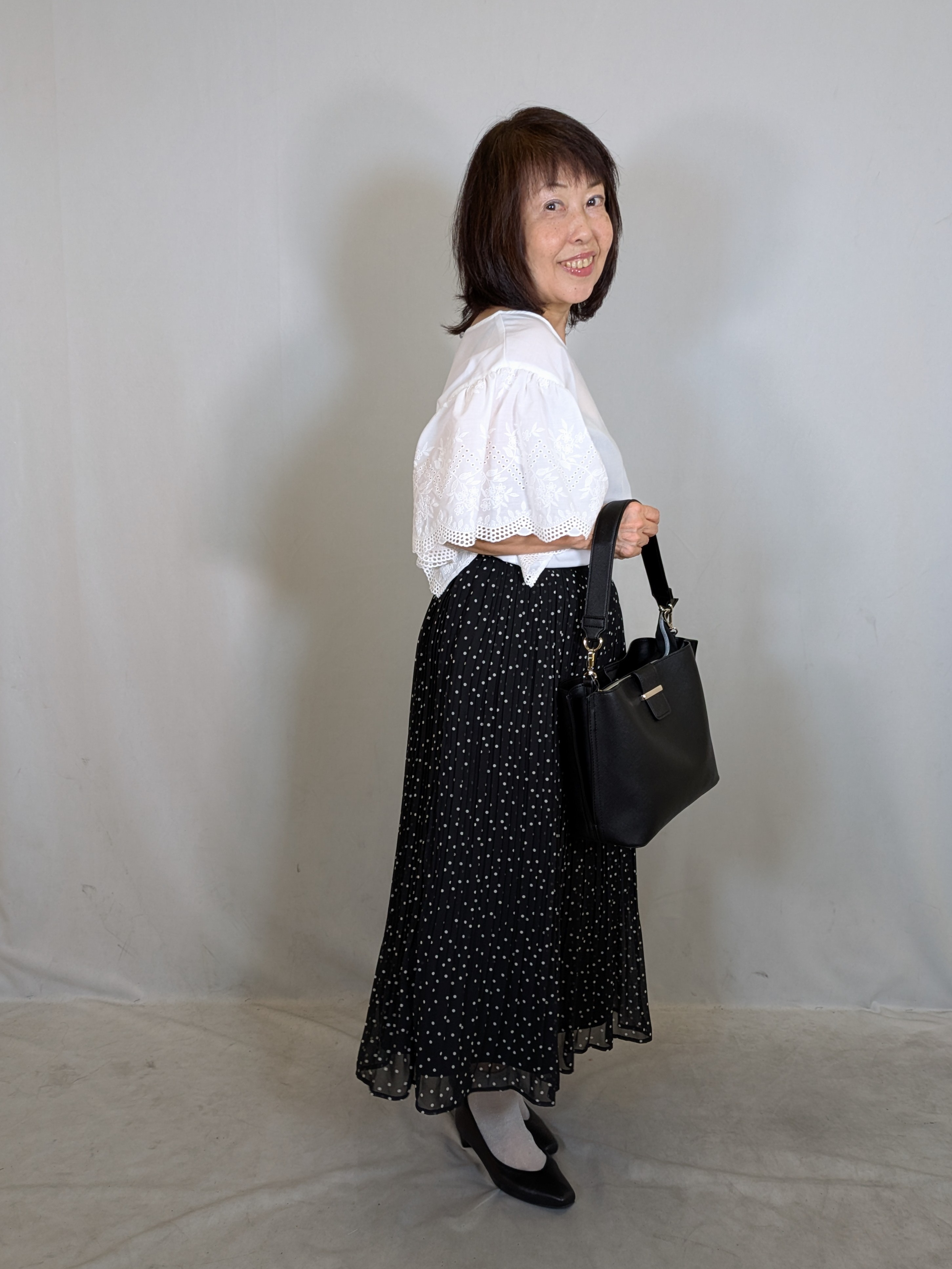 k.kazunoさんの「Reflect｜【通勤◎】スカラップレーススリーブ ブラウス」を使ったコーディネート