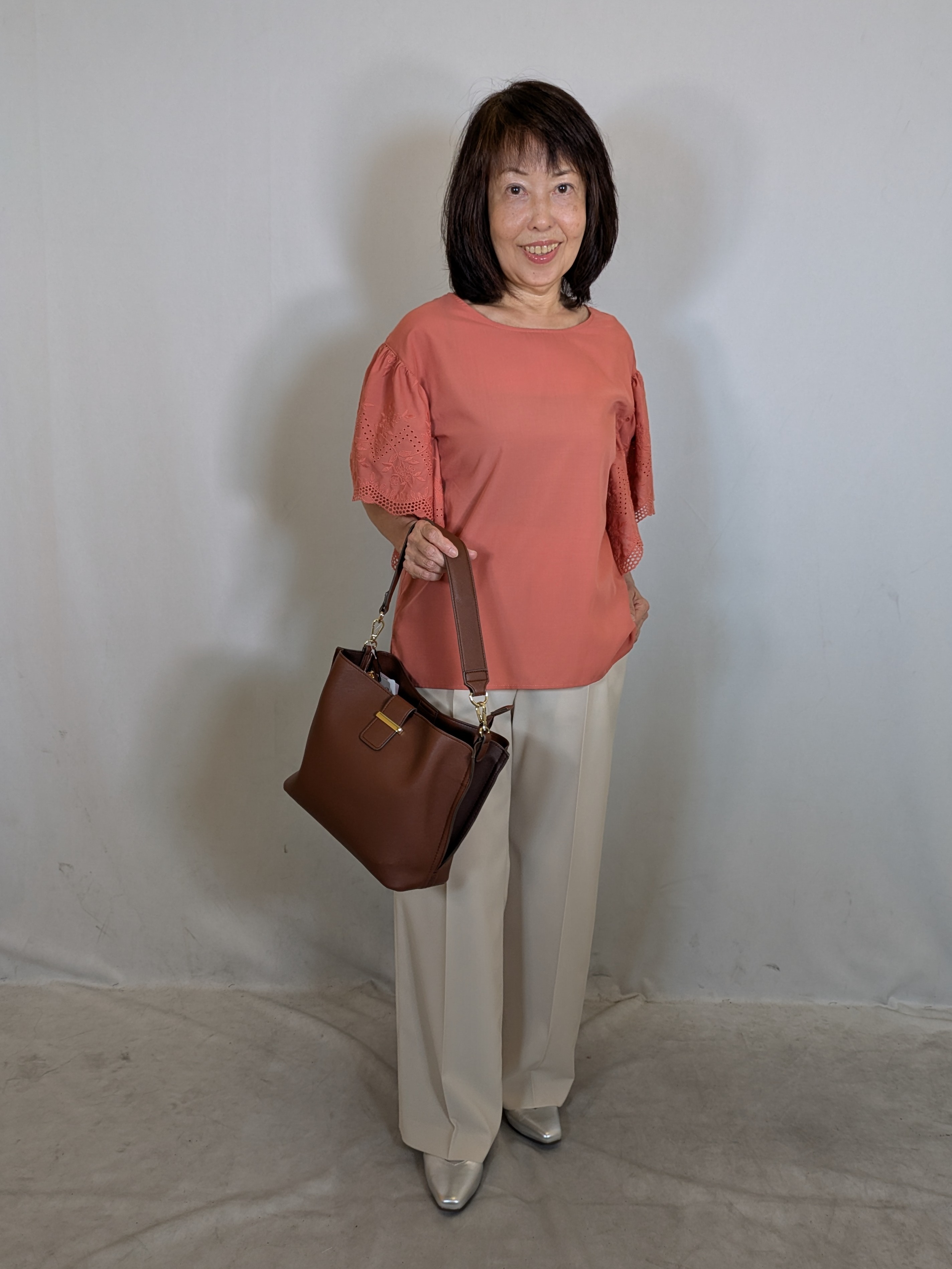 k.kazunoさんの「Reflect｜【通勤◎】スカラップレーススリーブ ブラウス」を使ったコーディネート