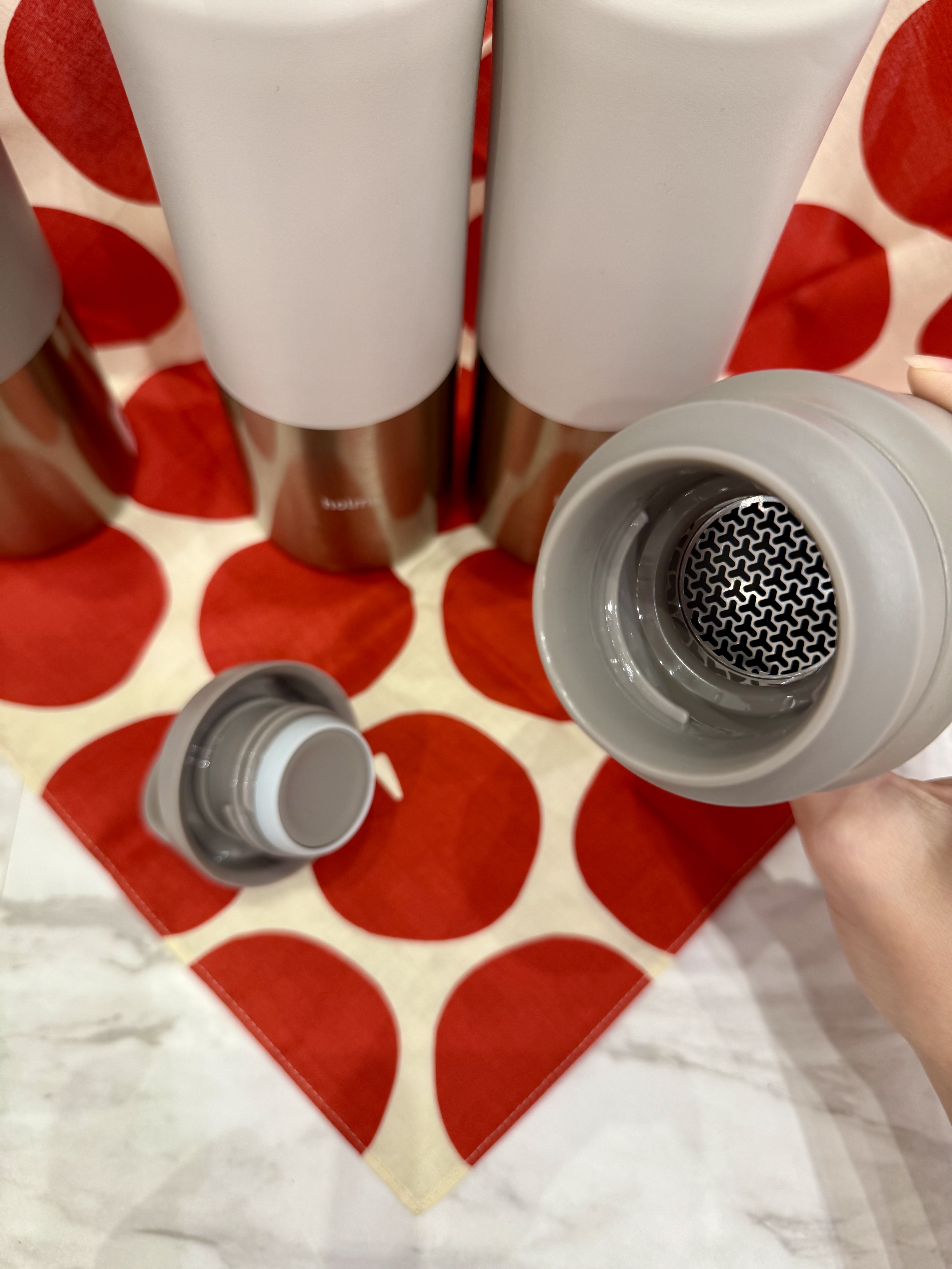 きのこさんの「212 KITCHEN STORE｜holms ホルムス ハンドル付きボトル 450 GY」を使ったコーディネート