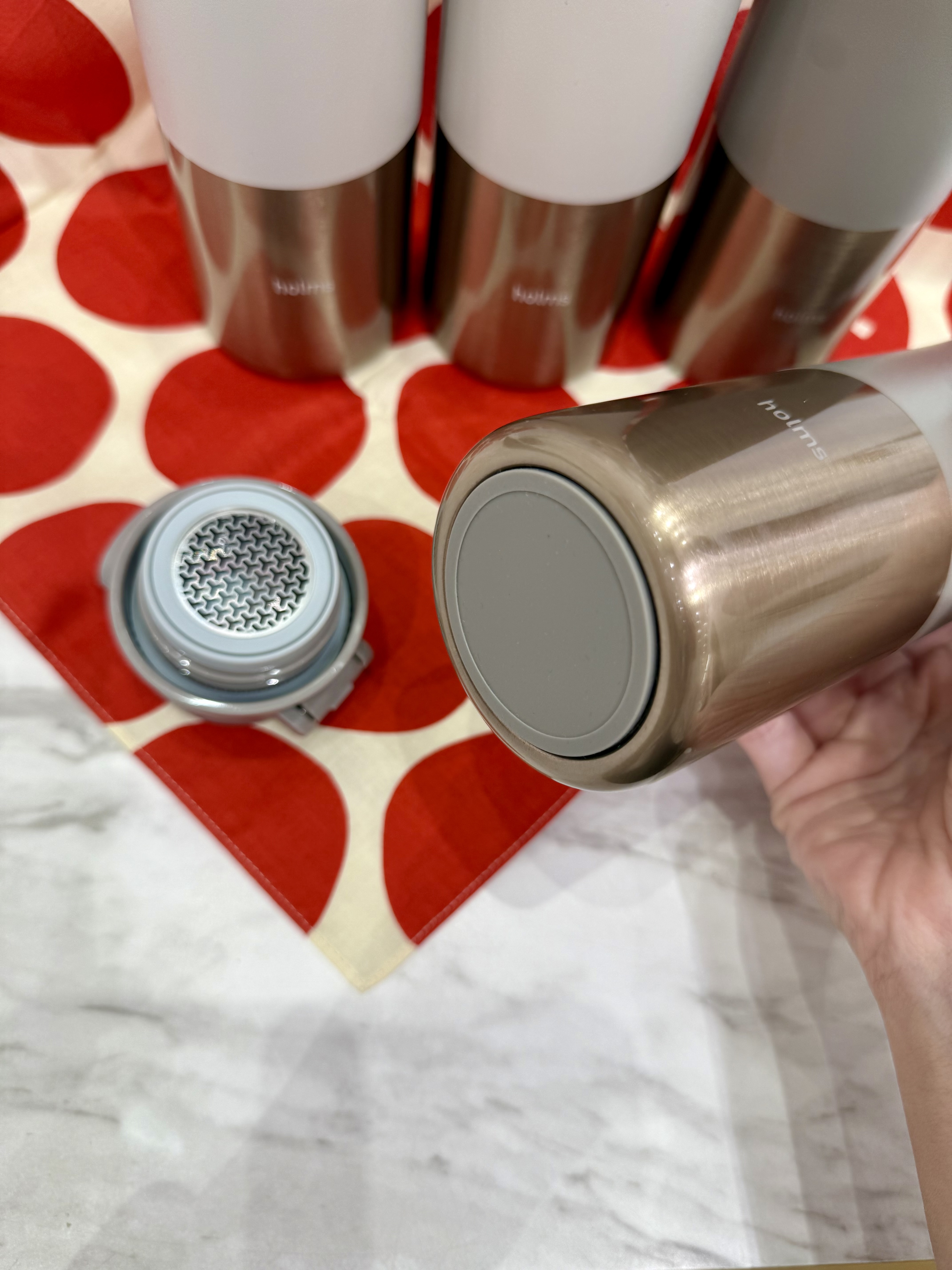 きのこさんの「212 KITCHEN STORE｜holms ホルムス ハンドル付きボトル 450 GY」を使ったコーディネート