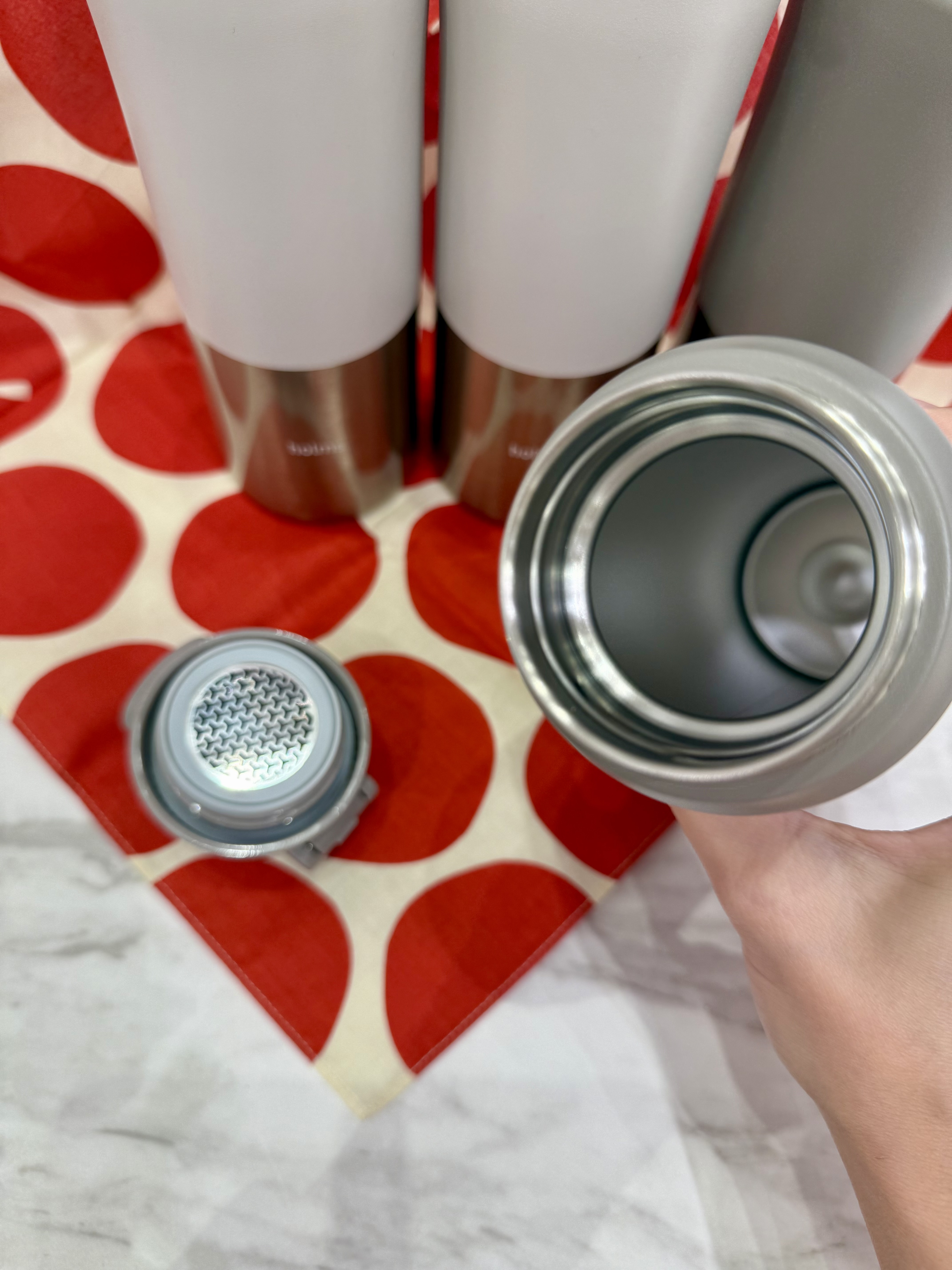 きのこさんの「212 KITCHEN STORE｜holms ホルムス ハンドル付きボトル 450 GY」を使ったコーディネート