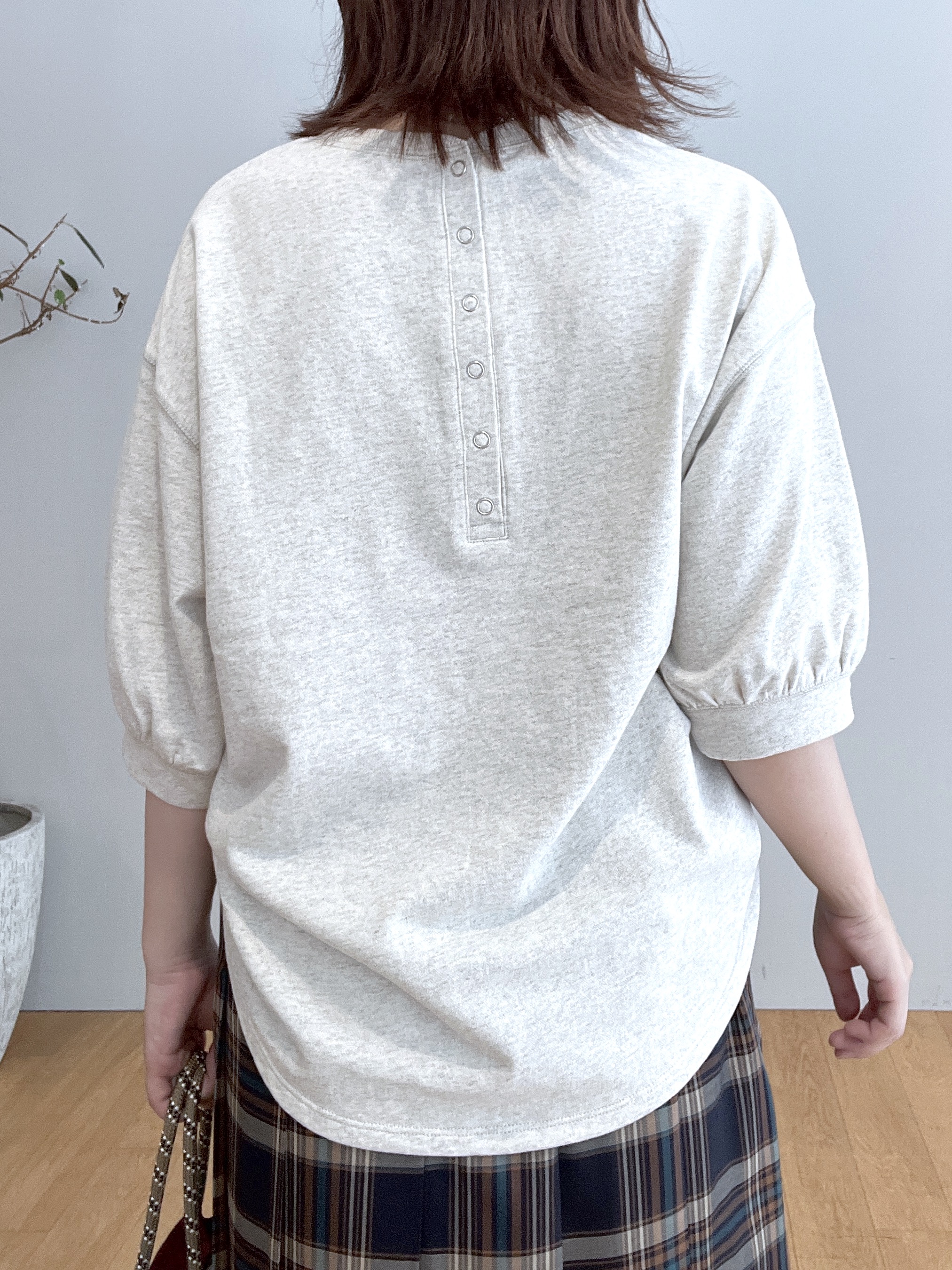 Makinoさんの「Dessin｜【高レビュー/洗える/XS-L】バックヘンリーミニ裏毛 5分袖」を使ったコーディネート