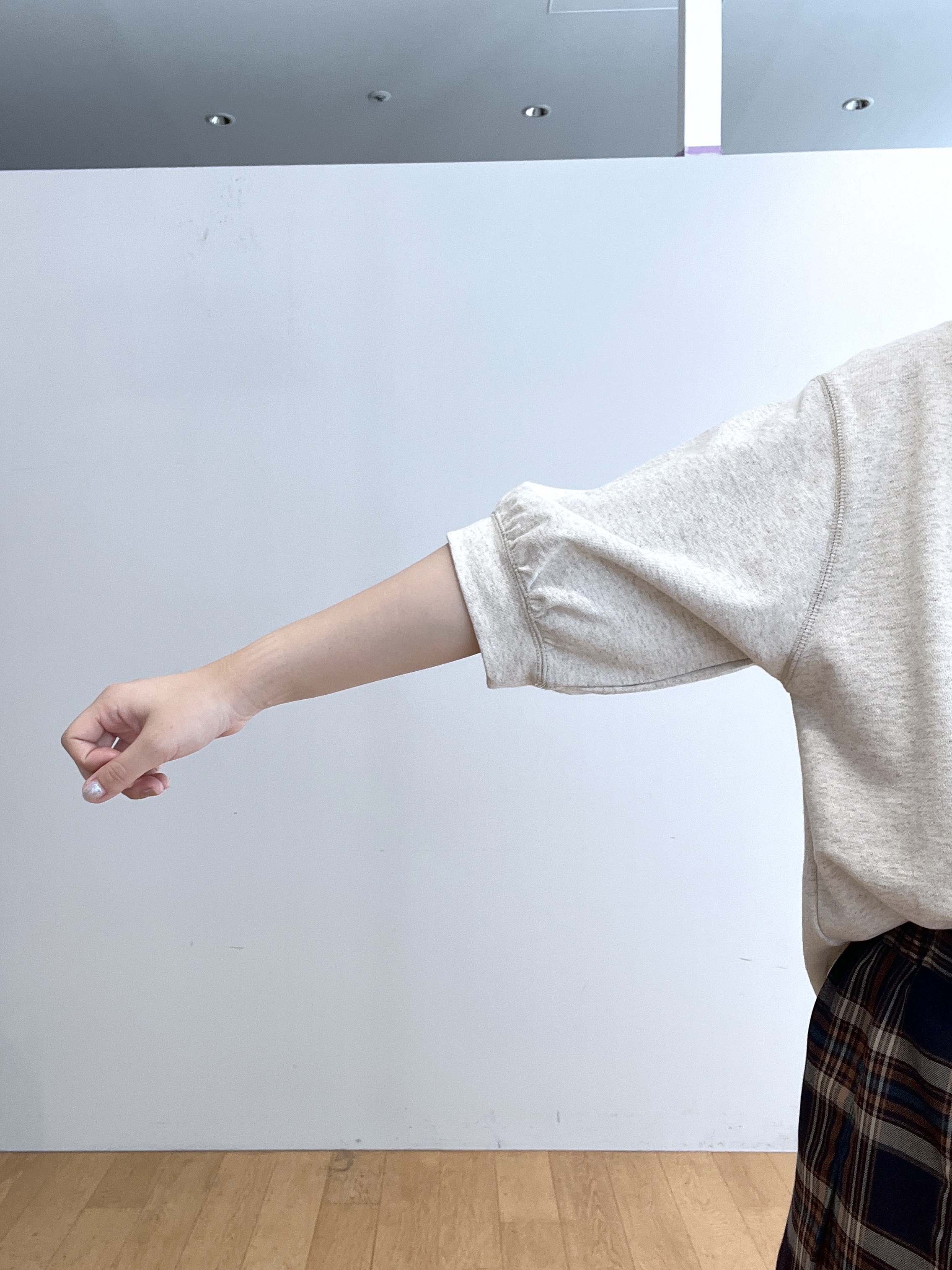 Makinoさんの「Dessin｜【高レビュー/洗える/XS-L】バックヘンリーミニ裏毛 5分袖」を使ったコーディネート