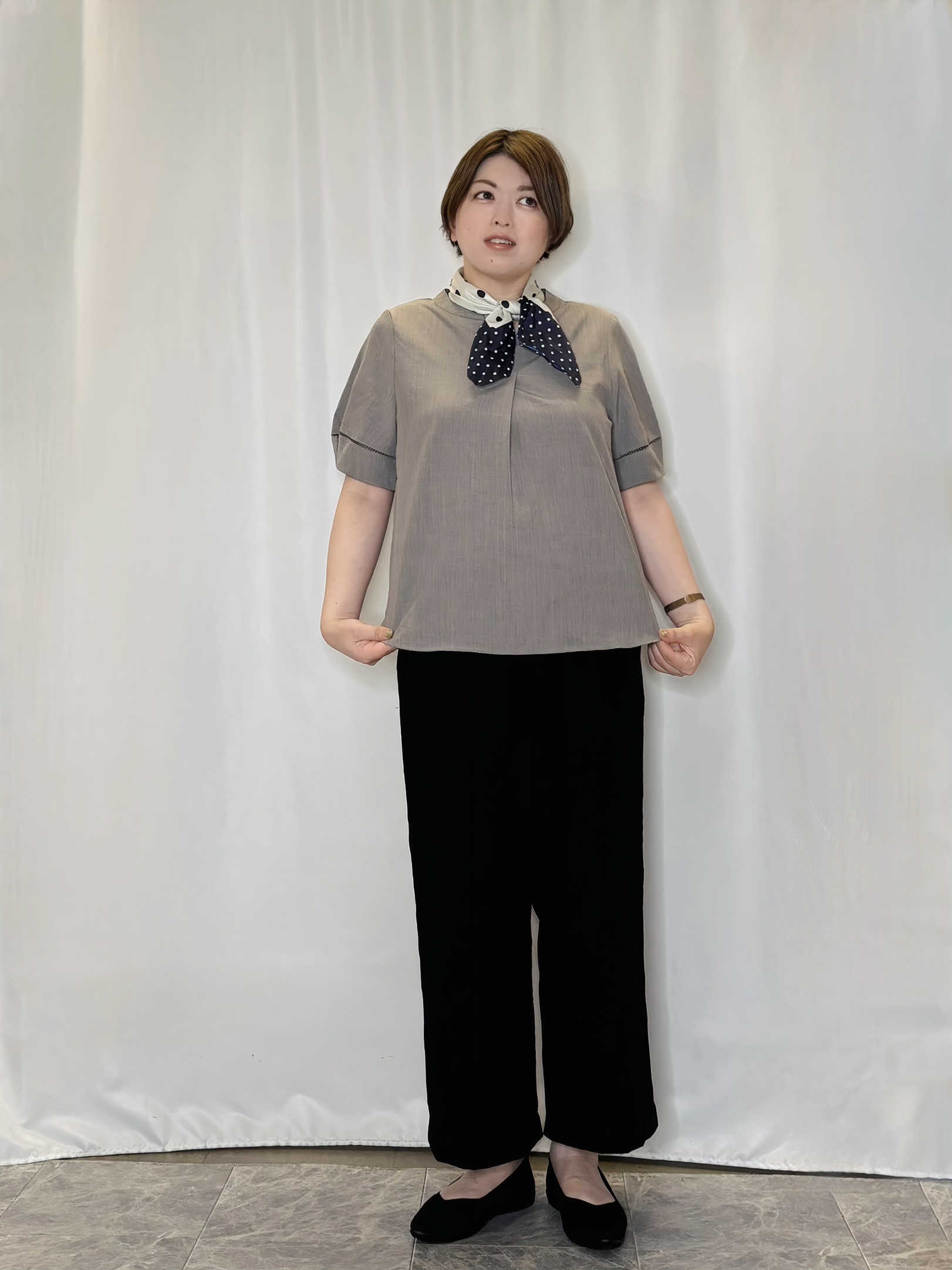 たみさんの「SHOO･LA･RUE｜【洗濯後しわになりにくい/インせずきまる】シンプルだけど女性らしい 麻調スキッパーブラウス」を使ったコーディネート
