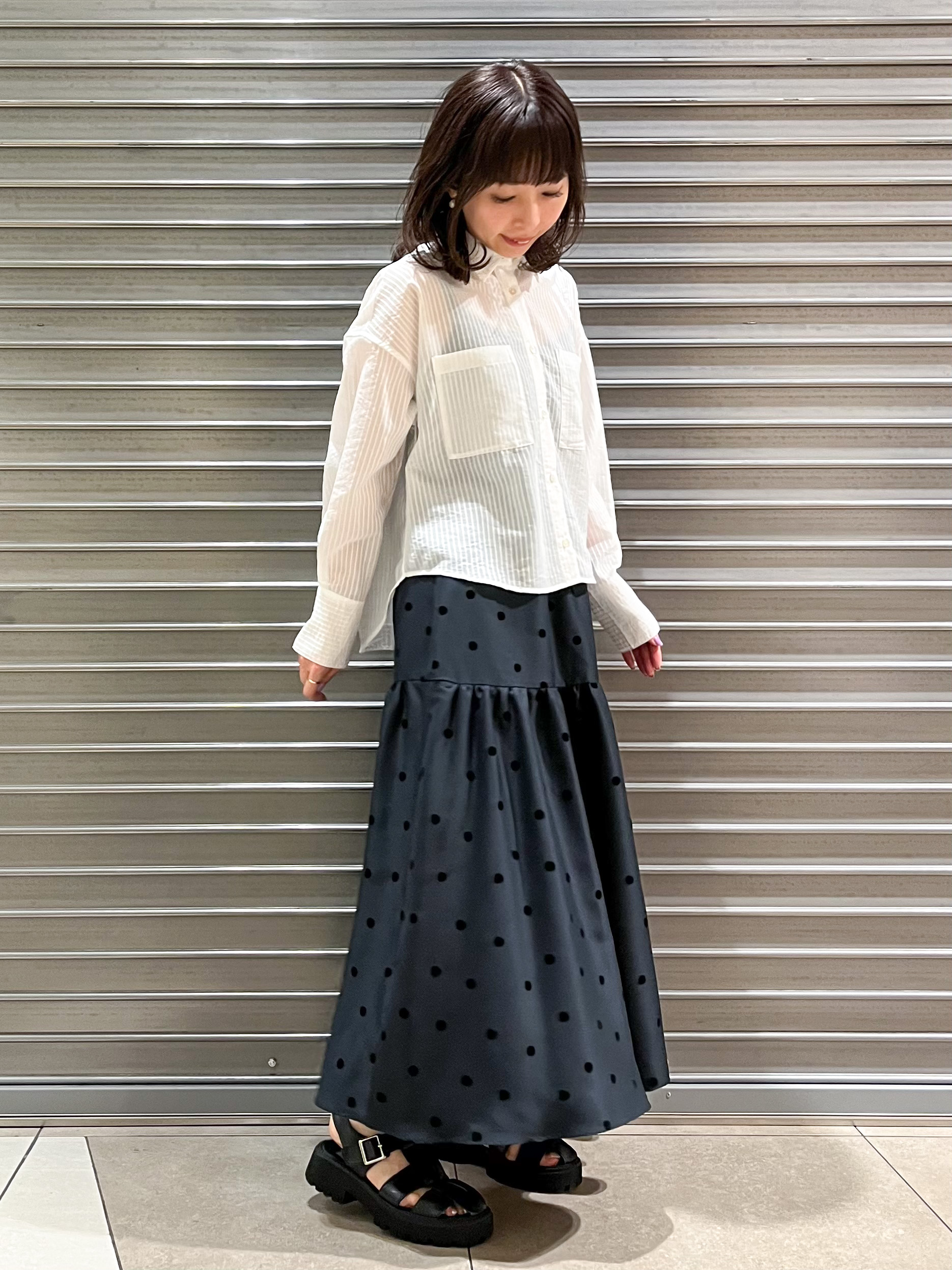 じゅんさんの「DRESSTERIOR｜◆シアーストライプクロップドシャツ」を使ったコーディネート