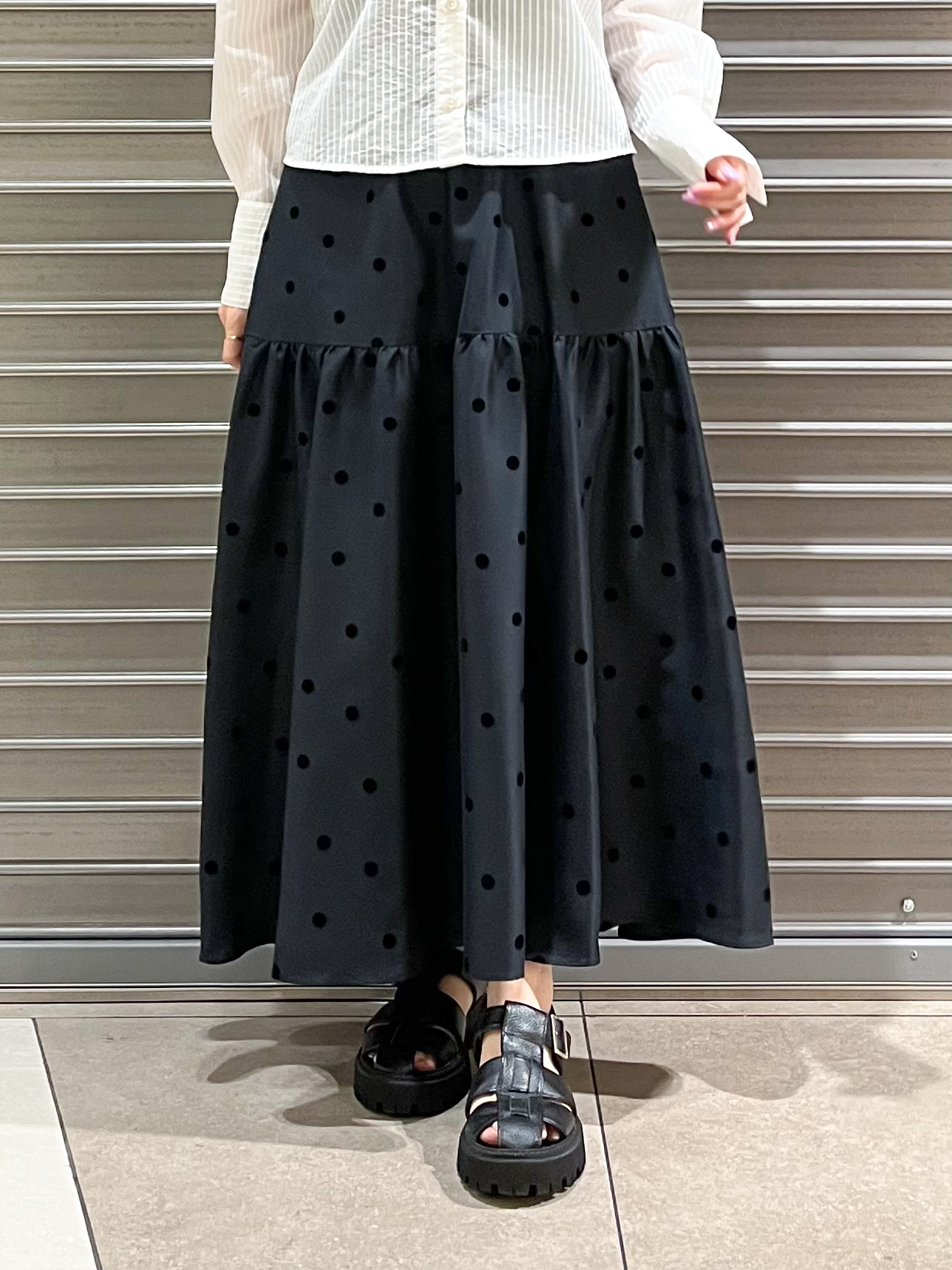 じゅんさんの「DRESSTERIOR｜◆シアーストライプクロップドシャツ」を使ったコーディネート