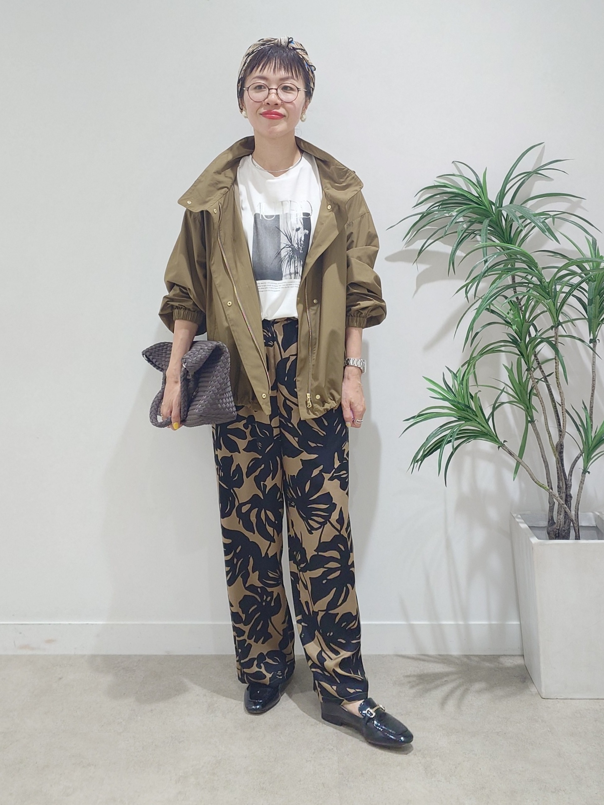 MUTSUKOさんの「UNTITLED｜【ロゴ・プリント】フォトグラフィックロンT」を使ったコーディネート