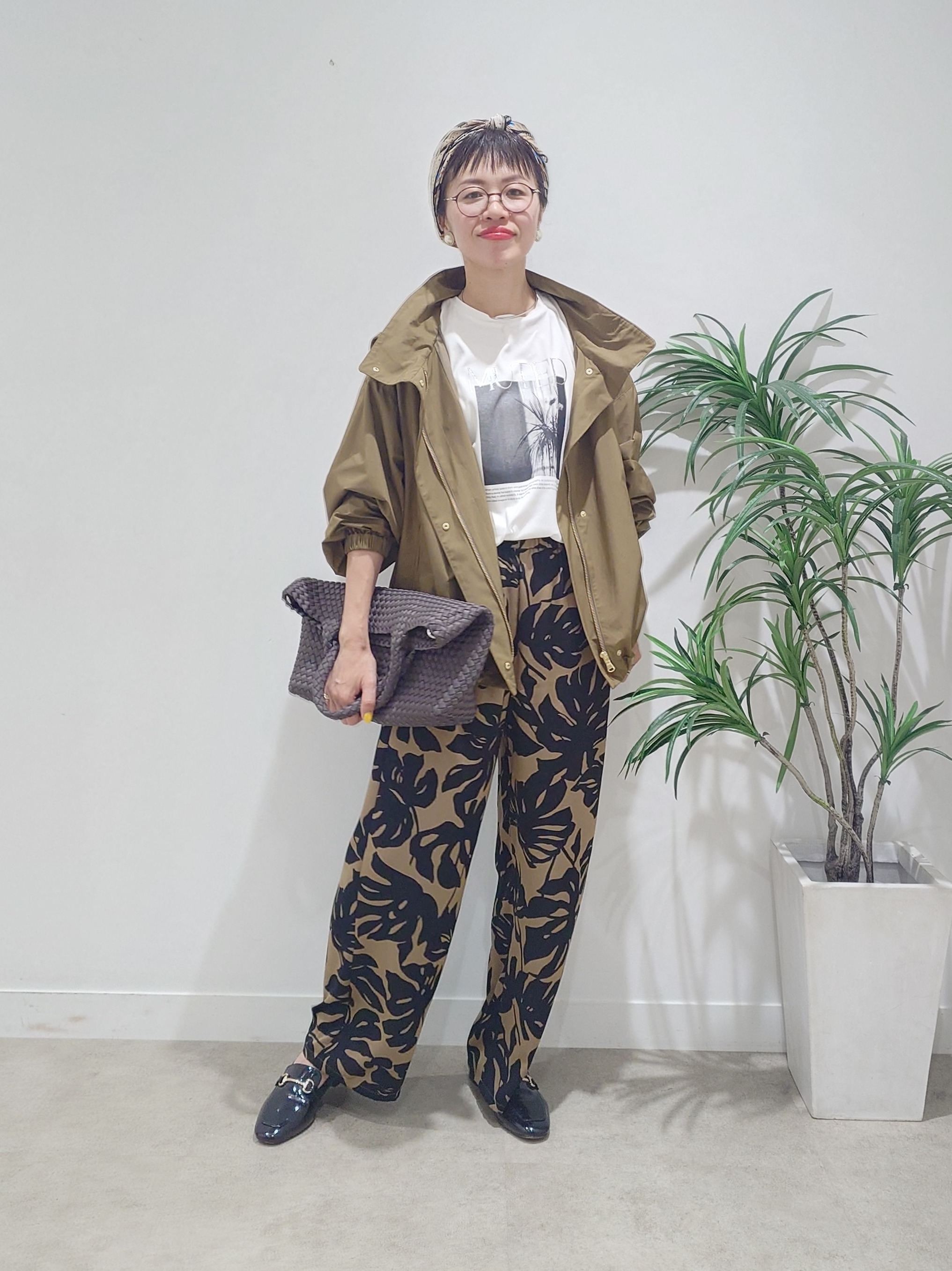 MUTSUKOさんの「UNTITLED｜【ロゴ・プリント】フォトグラフィックロンT」を使ったコーディネート
