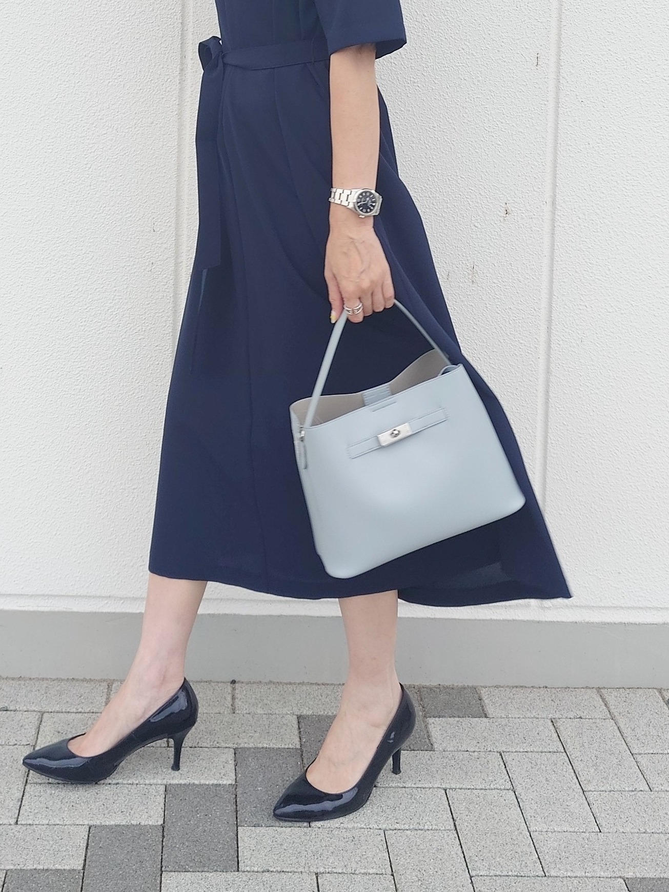 MUTSUKOさんの「UNTITLED｜【初秋も活躍/UVカット/接触冷感】エアリークールワンピース」を使ったコーディネート