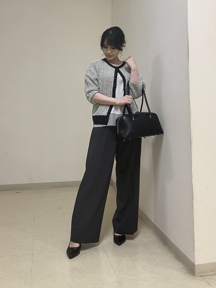 watanabeさんの「UNTITLED｜【ジャケットライク/前後2WAY】コットン混カールプルオーバー」を使ったコーディネート