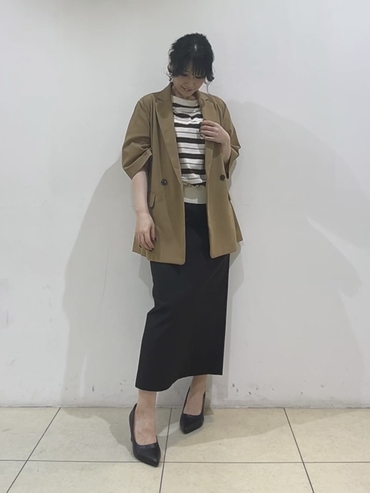 watanabeさんの「UNTITLED｜【秋の通勤羽織/セットアップ可/UVカット】エアリークール半袖ジャケット」を使ったコーディネート
