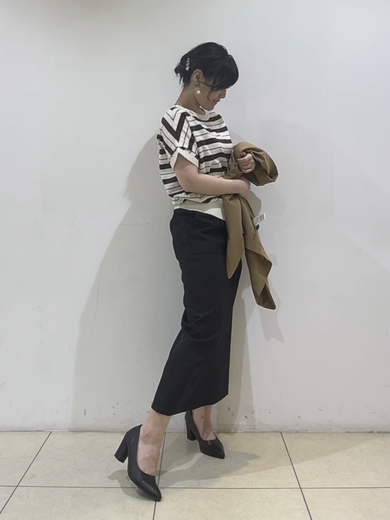 watanabeさんの「UNTITLED｜【秋の通勤羽織/セットアップ可/UVカット】エアリークール半袖ジャケット」を使ったコーディネート