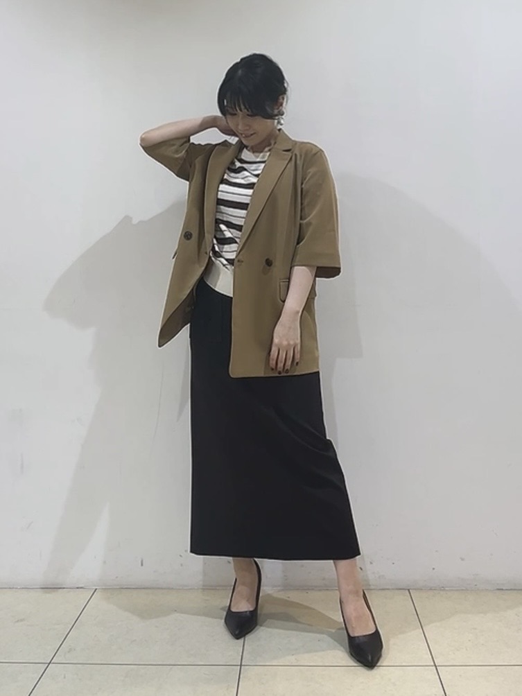 watanabeさんの「UNTITLED｜【秋の通勤羽織/セットアップ可/UVカット】エアリークール半袖ジャケット」を使ったコーディネート